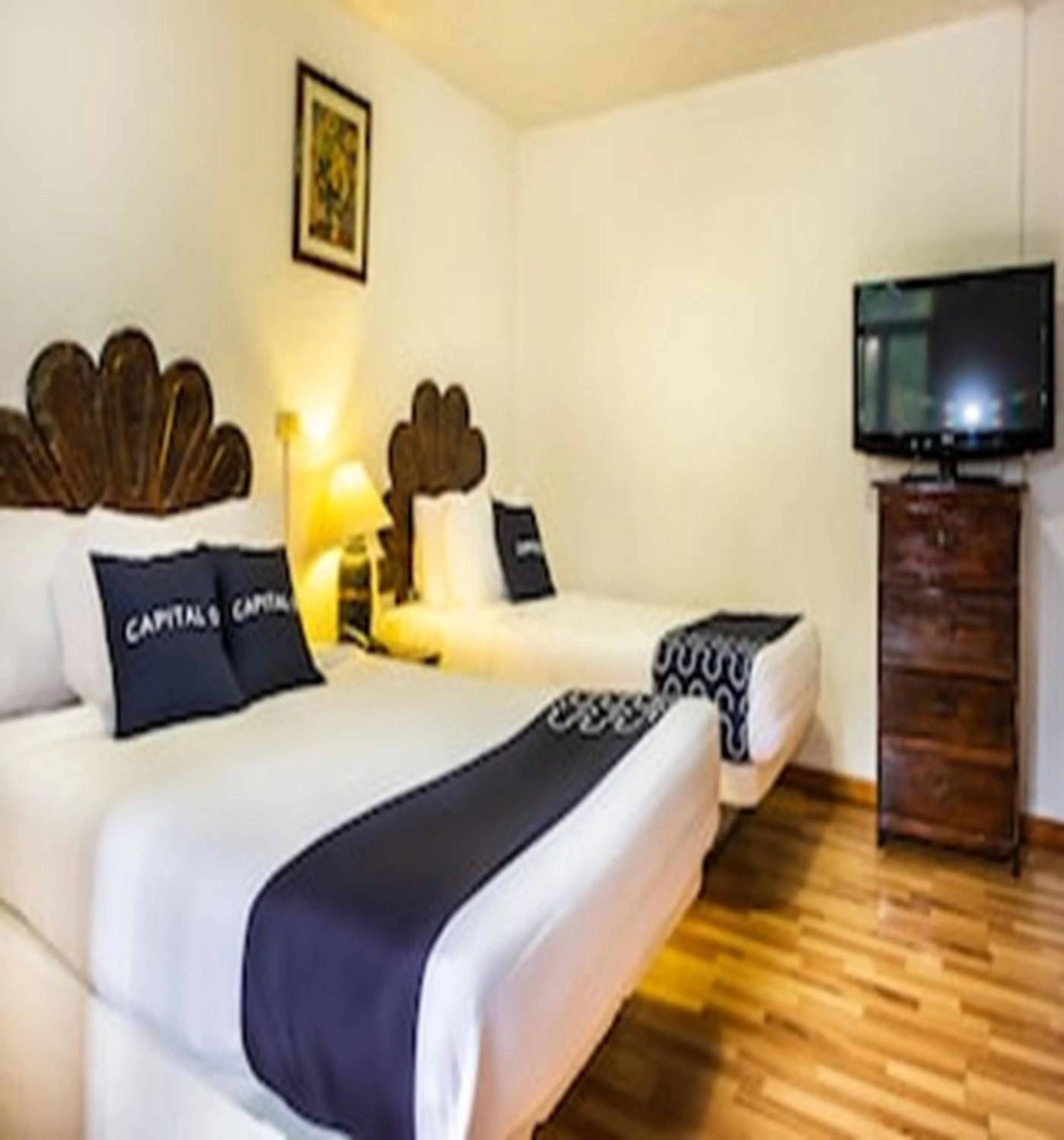 Photo of the whole room, Bed in Capital O Hotel Central, Xalapa