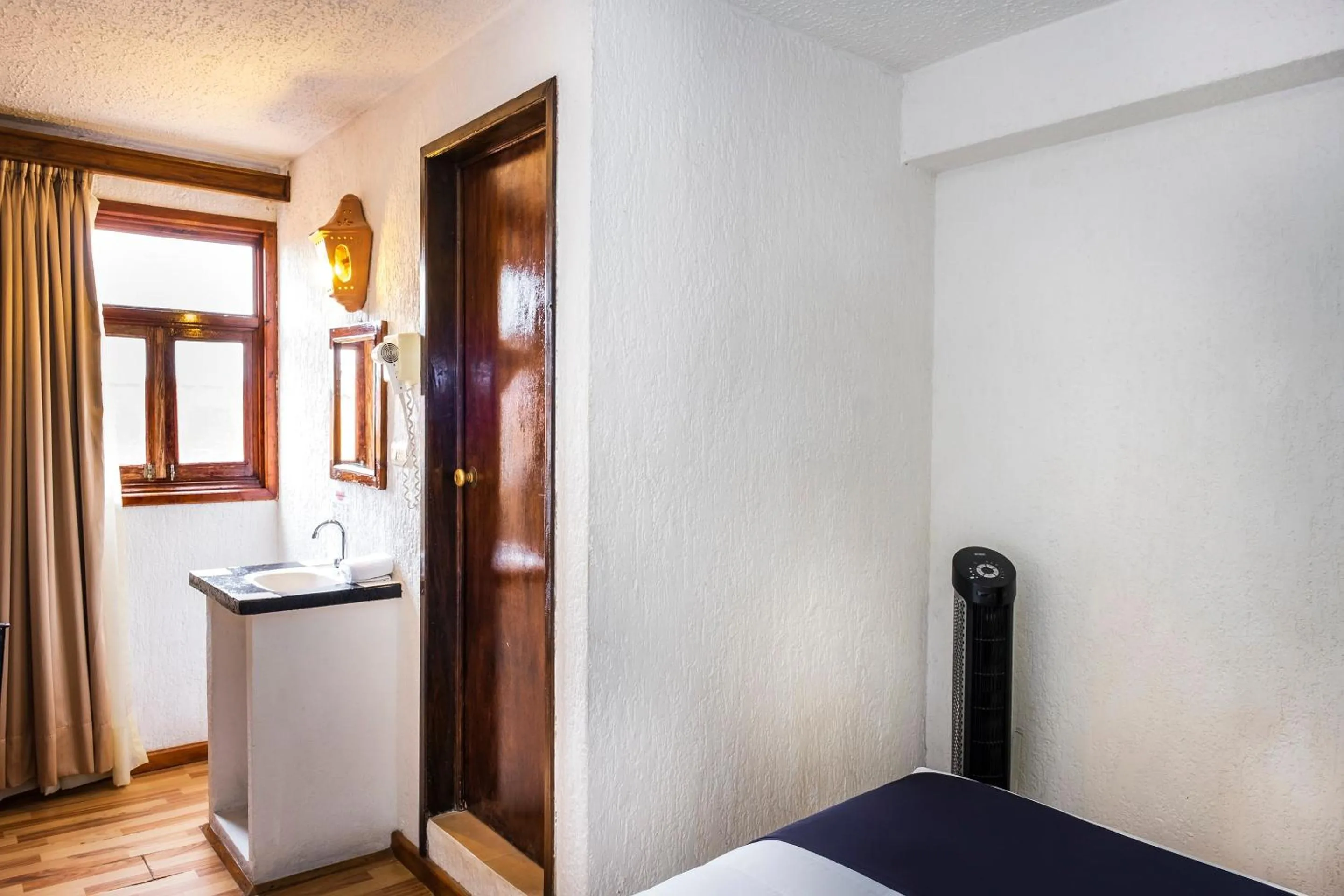 Bedroom, Bed in Capital O Hotel Central, Xalapa