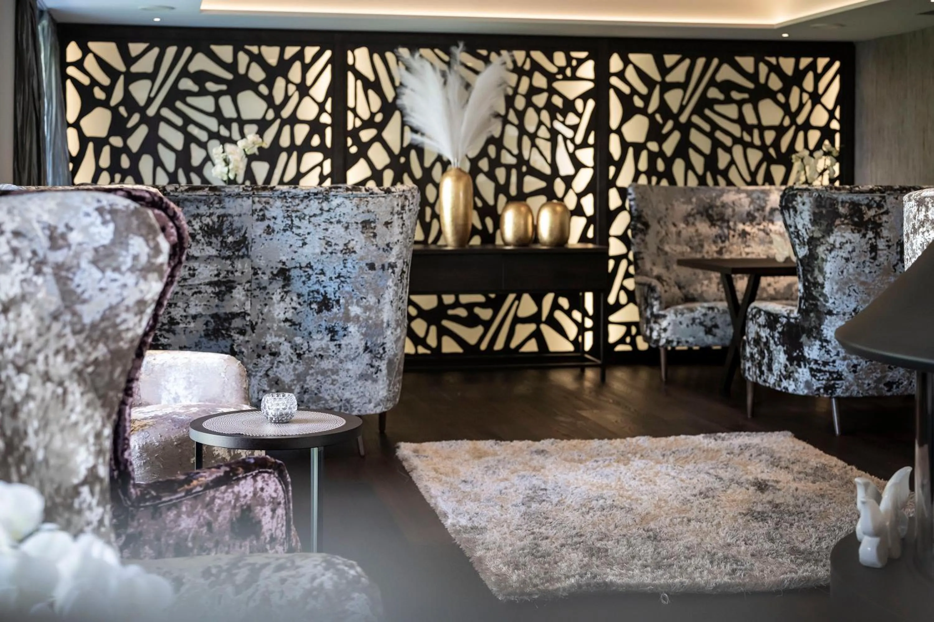 Lounge or bar in Small & Beautiful Hotel Gnaid