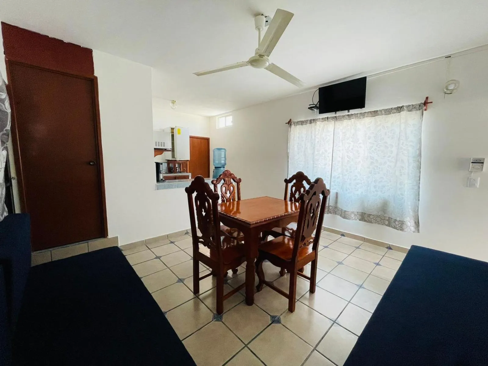 Kitchen or kitchenette in Hotel Moreno