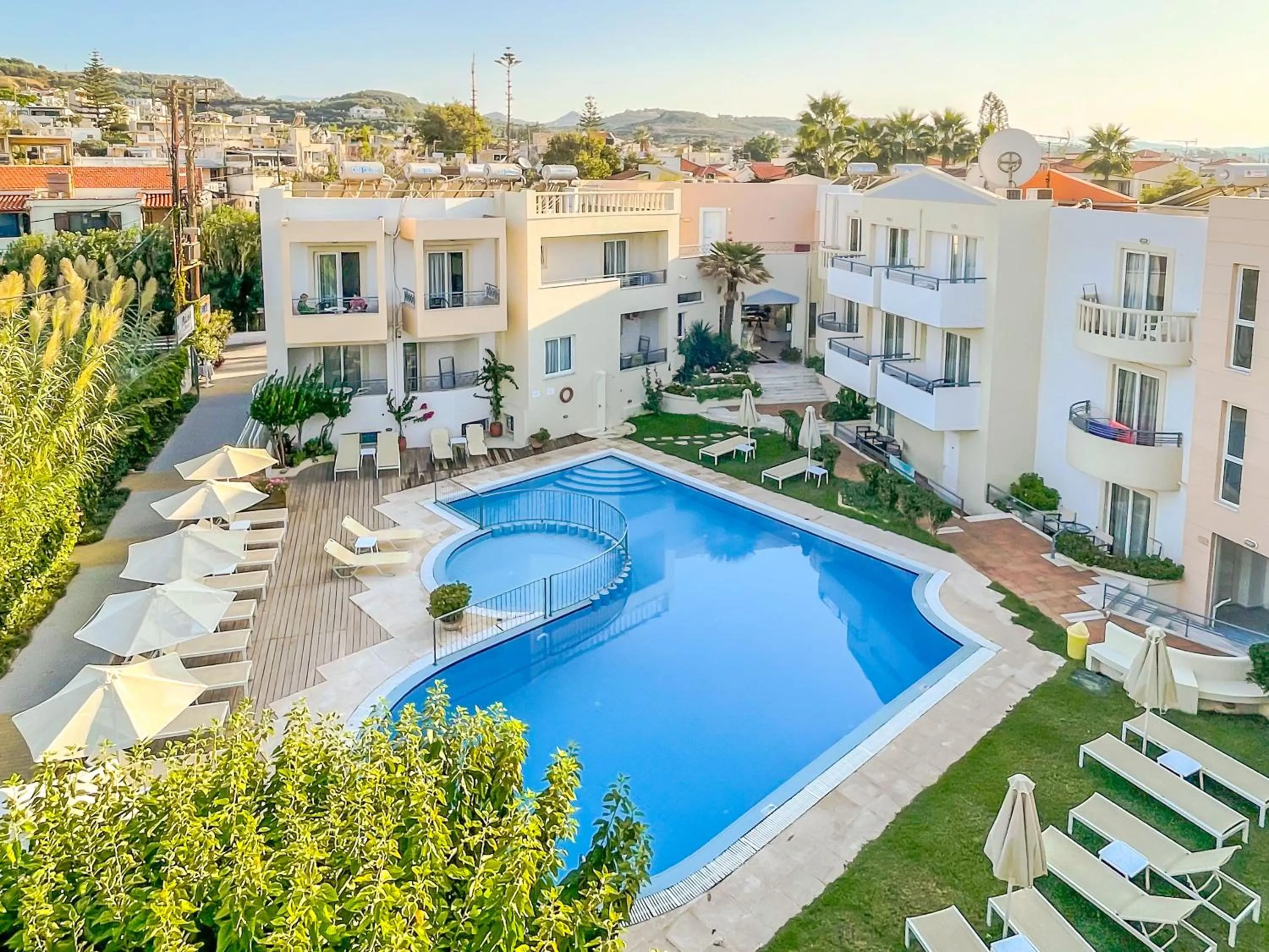 Swimming pool in Melina Beach
