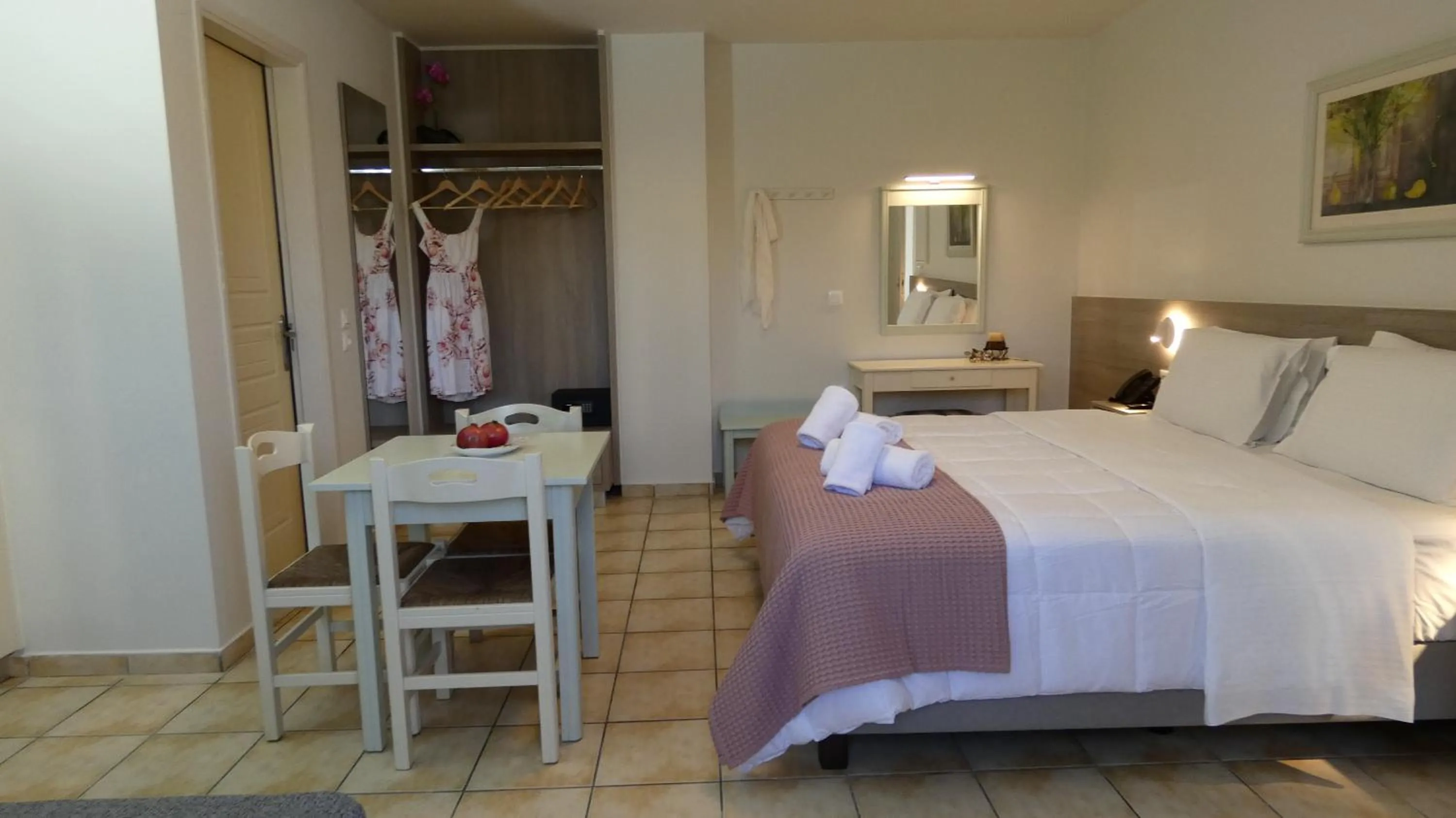 Bedroom, Bed in Melina Beach