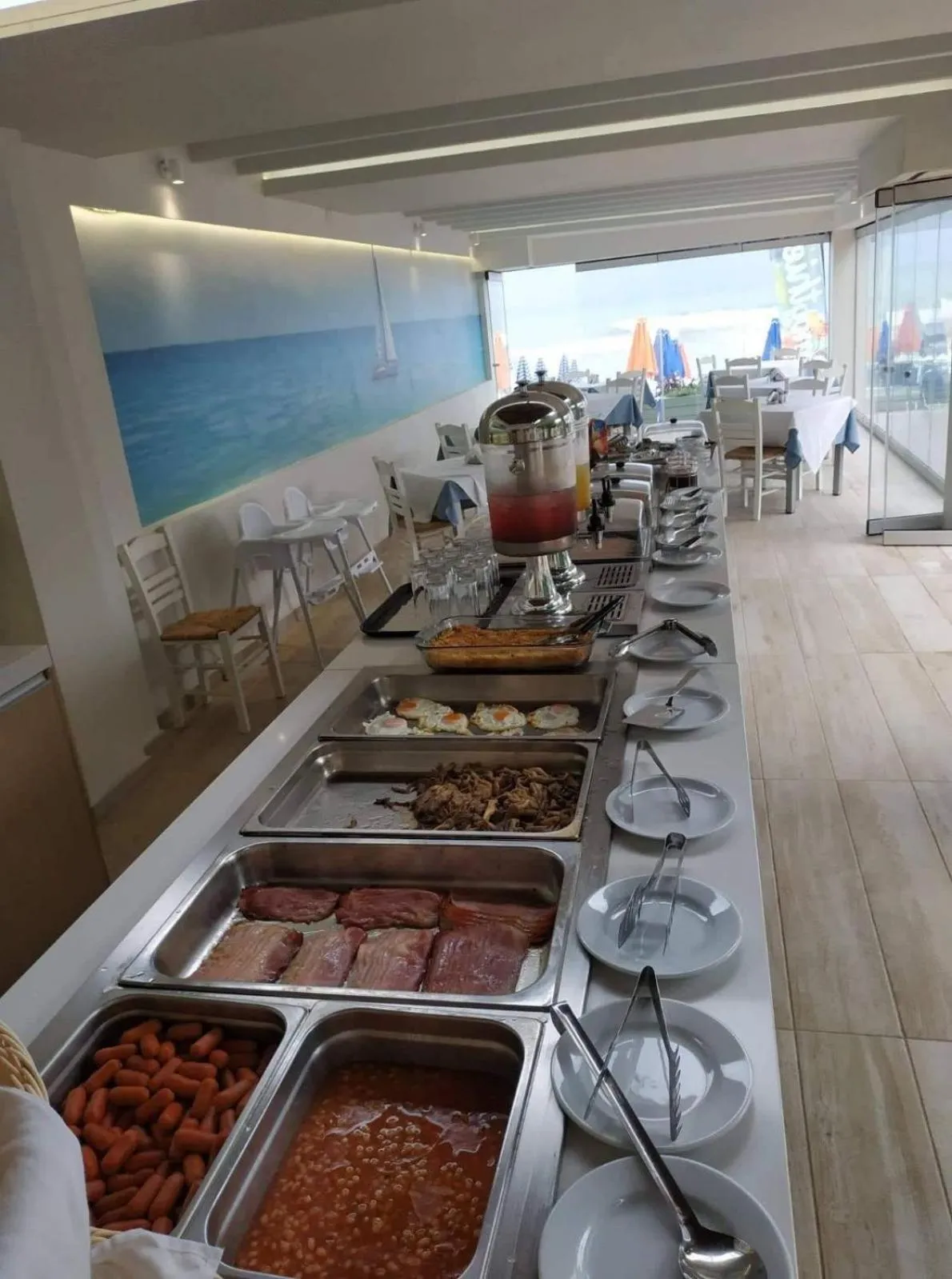 Buffet breakfast in Melina Beach