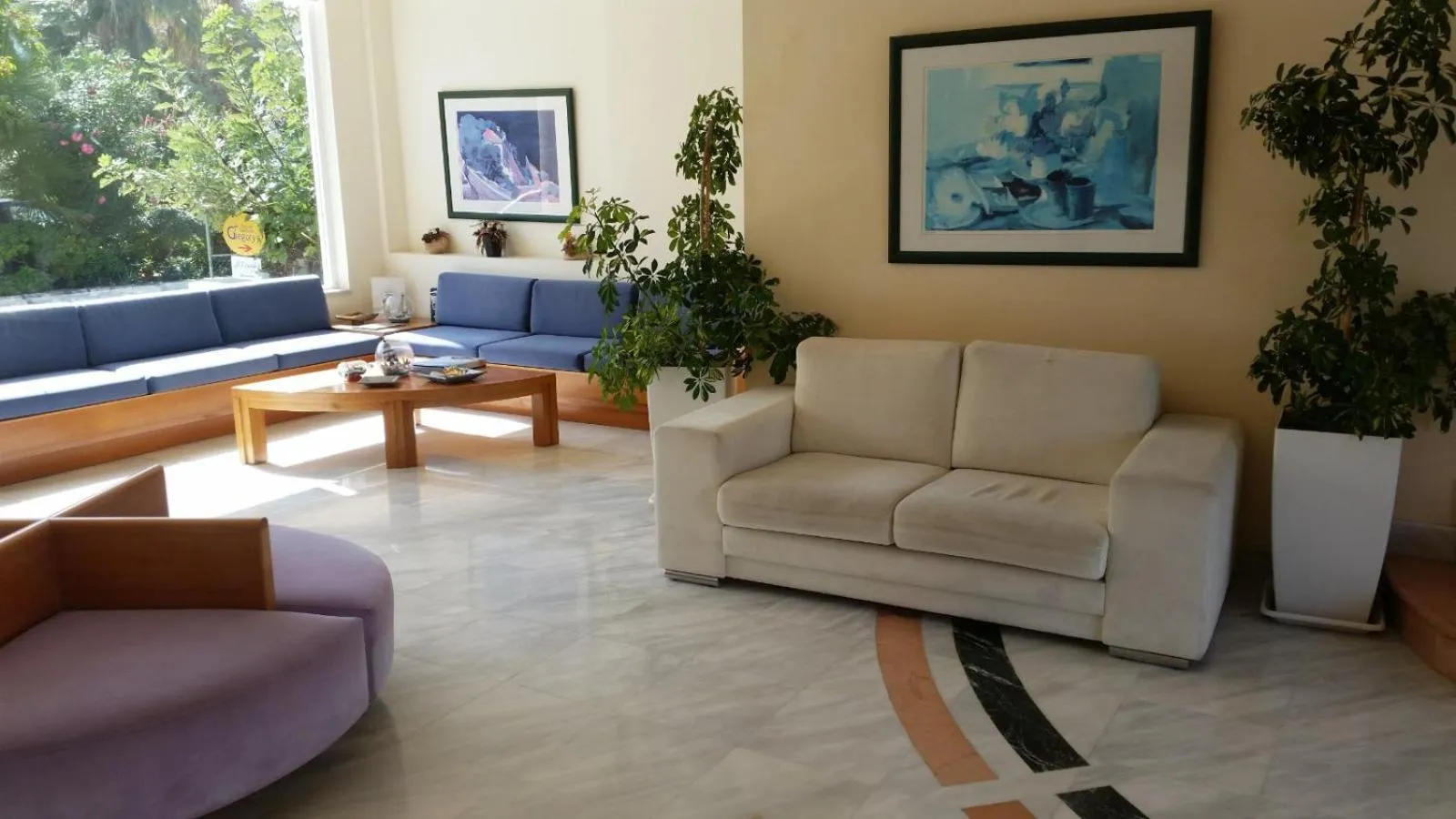 Living room in Melina Beach