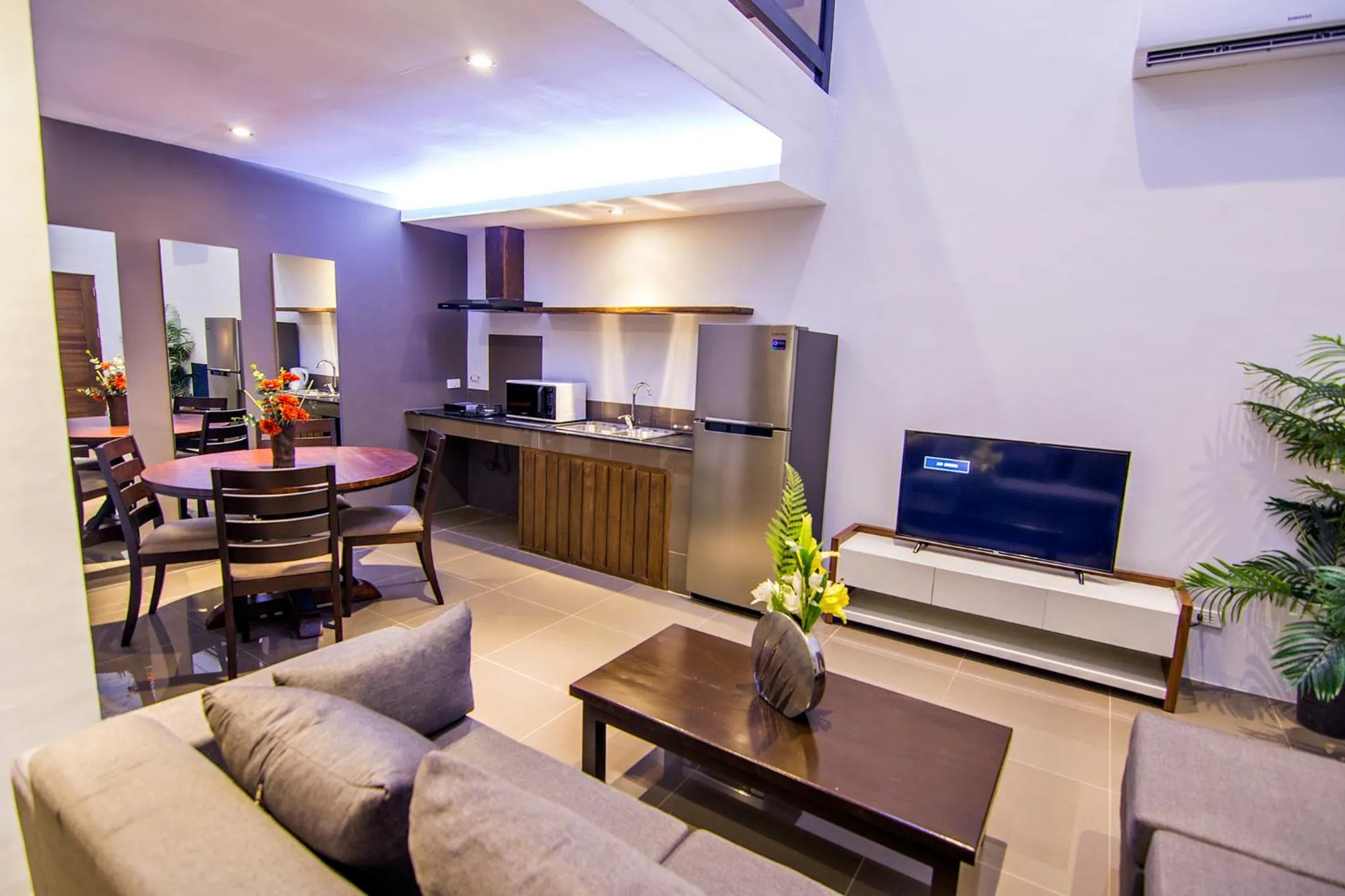 Kitchen or kitchenette in Quest Villa