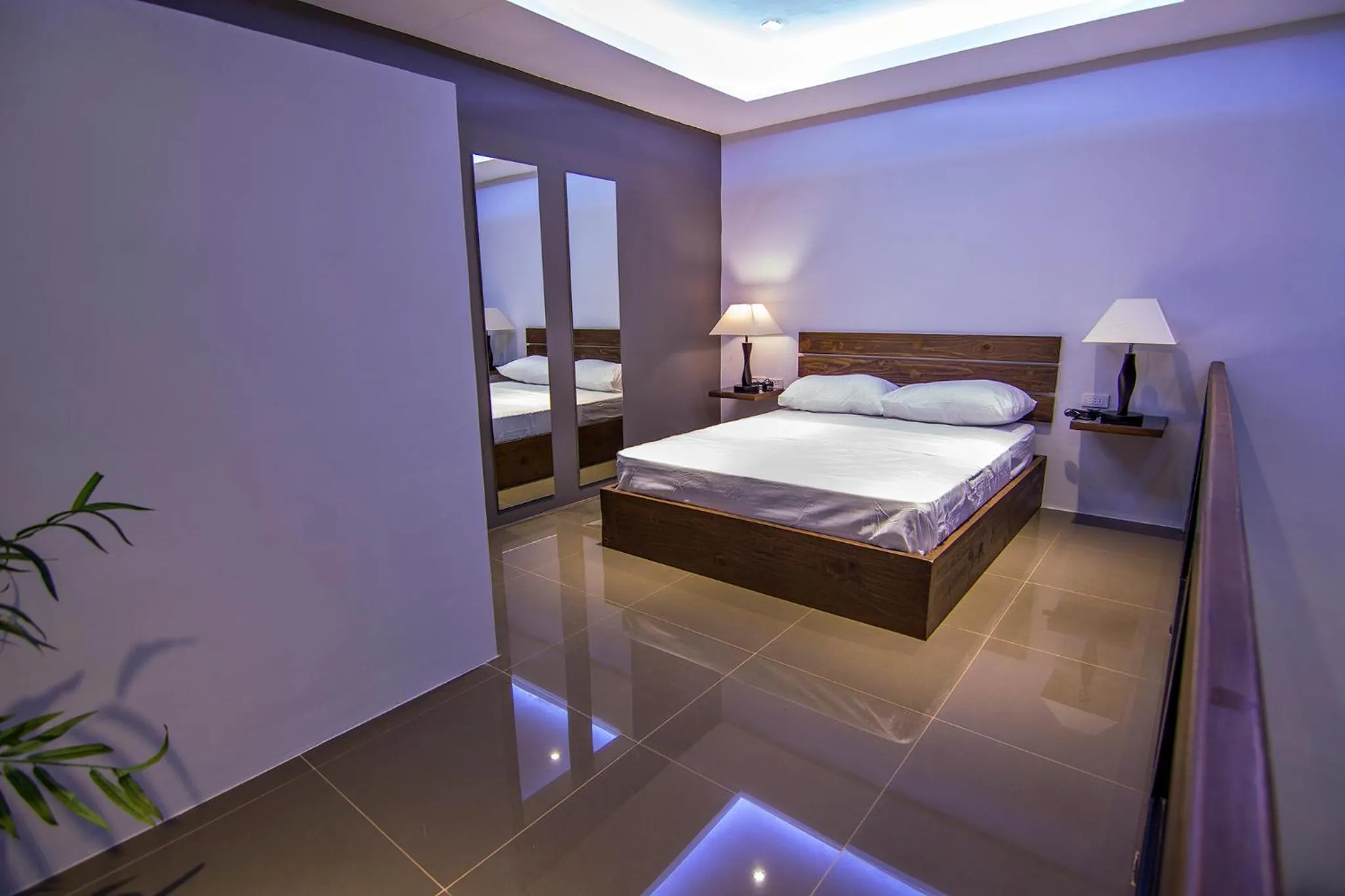 Bedroom, Bed in Quest Villa