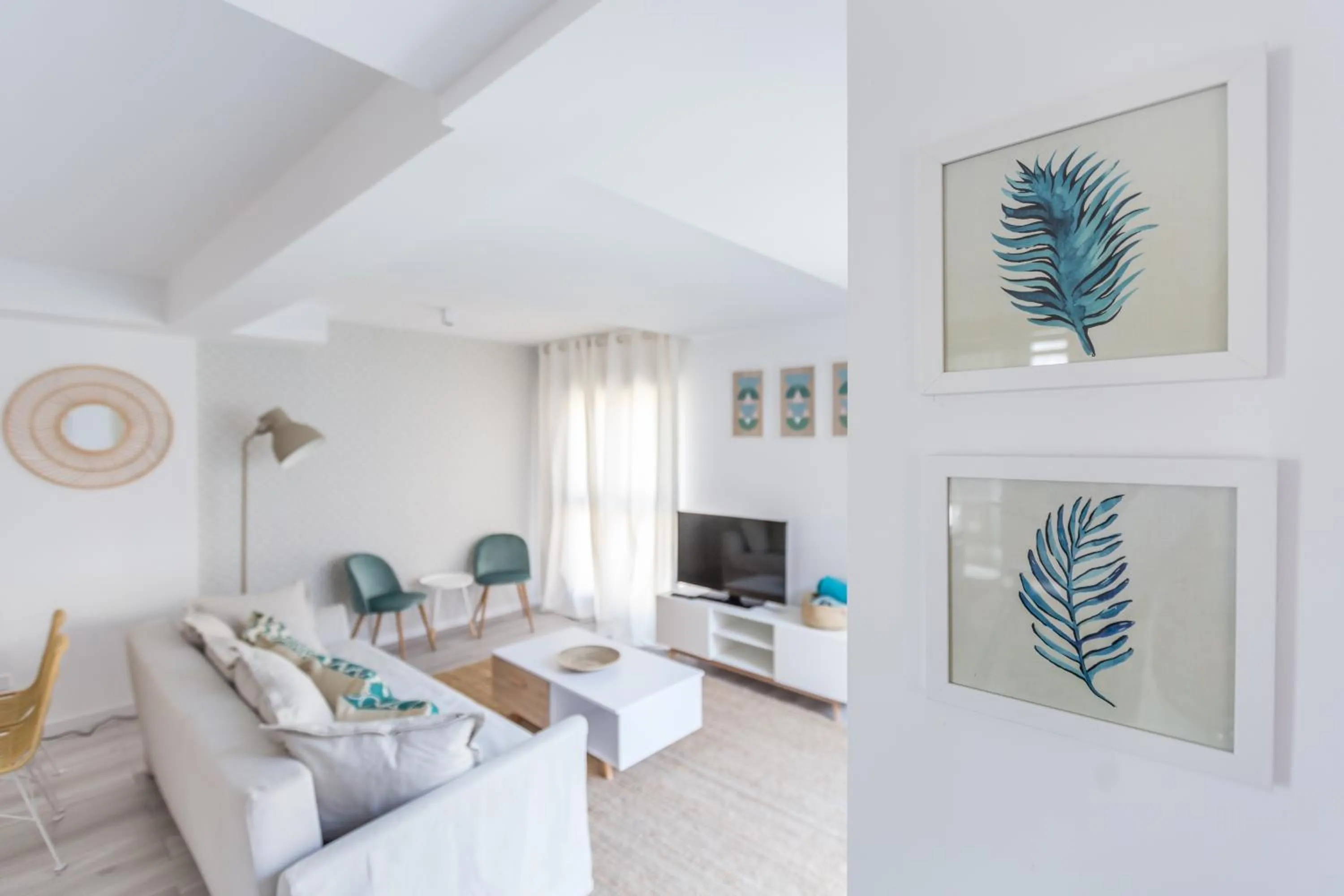 TV and multimedia in Horoko Apartments by gaiarooms