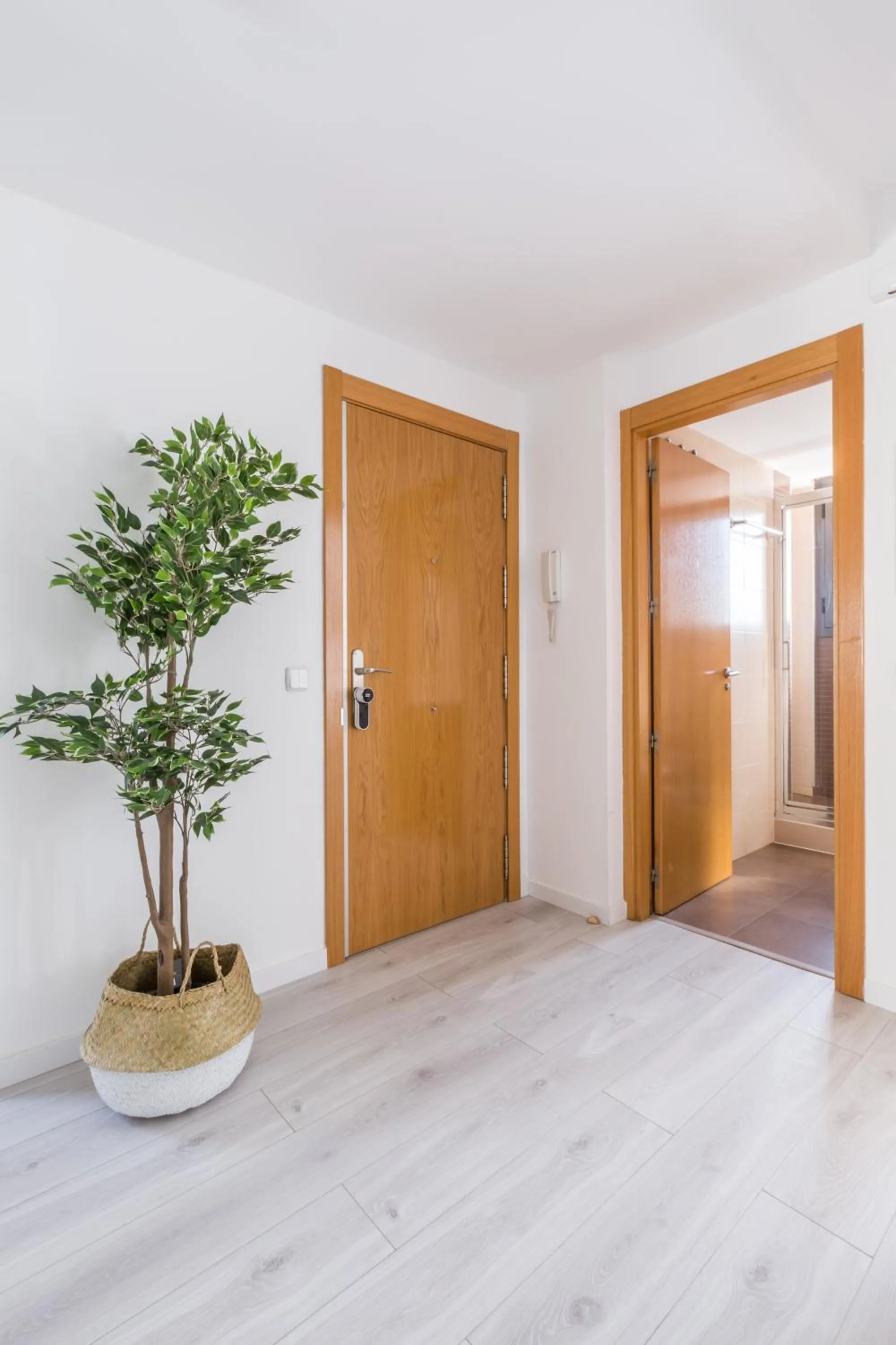 Decorative detail in Horoko Apartments by gaiarooms