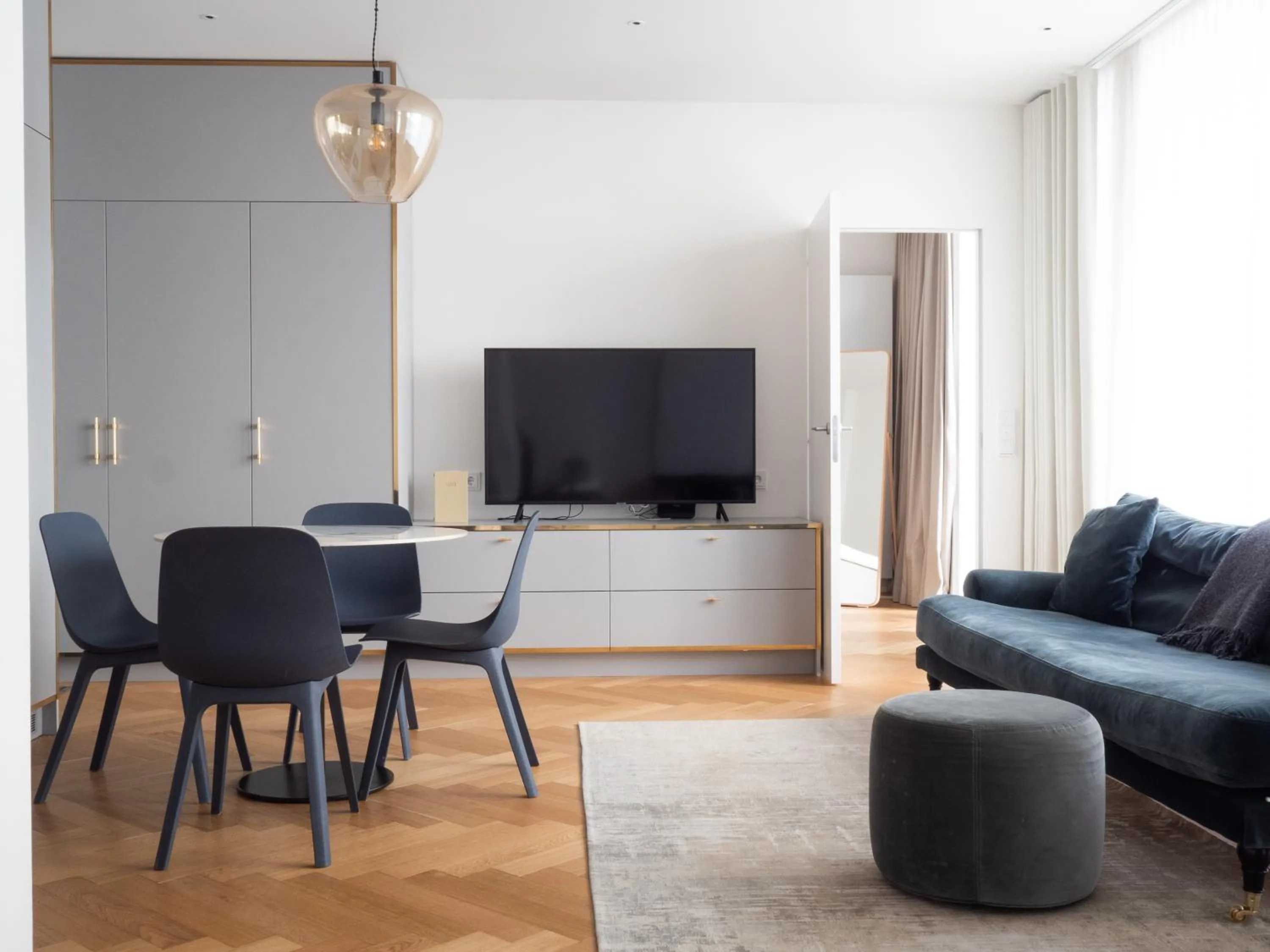 TV and multimedia in Bob W Helsinki Ullanlinna