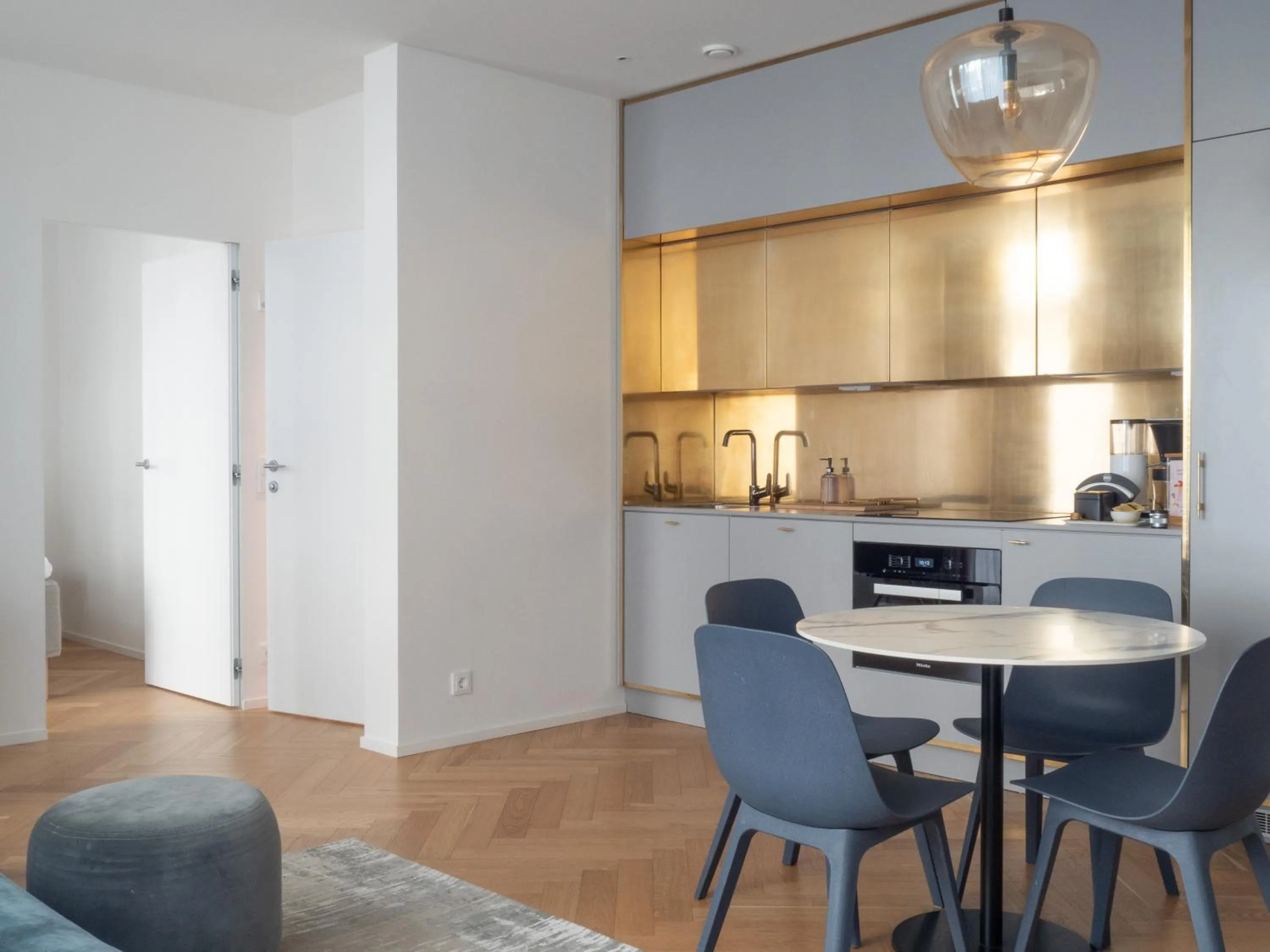 Coffee/tea facilities in Bob W Helsinki Ullanlinna