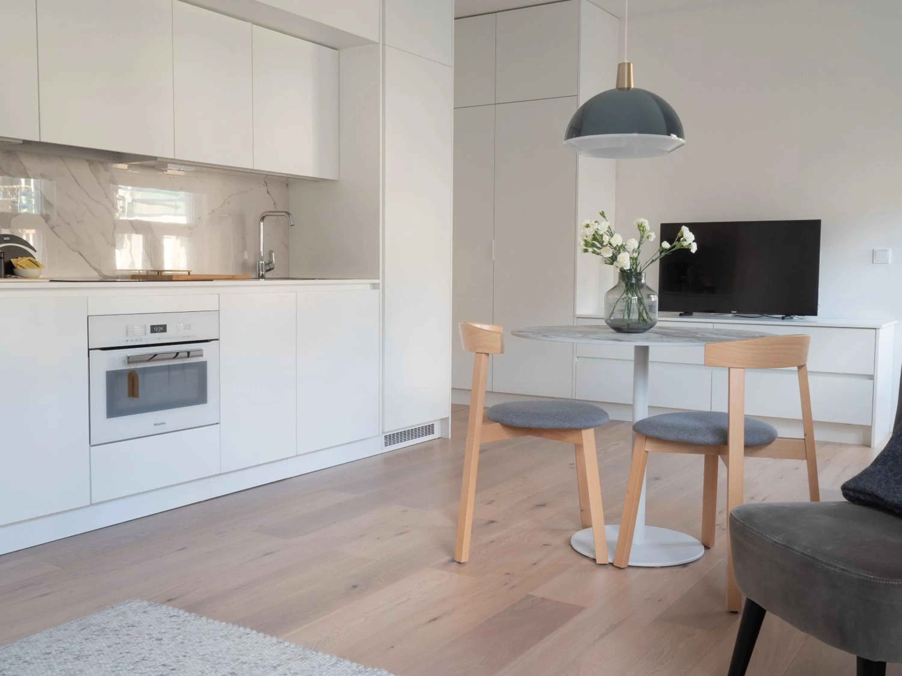 TV and multimedia in Bob W Helsinki Ullanlinna