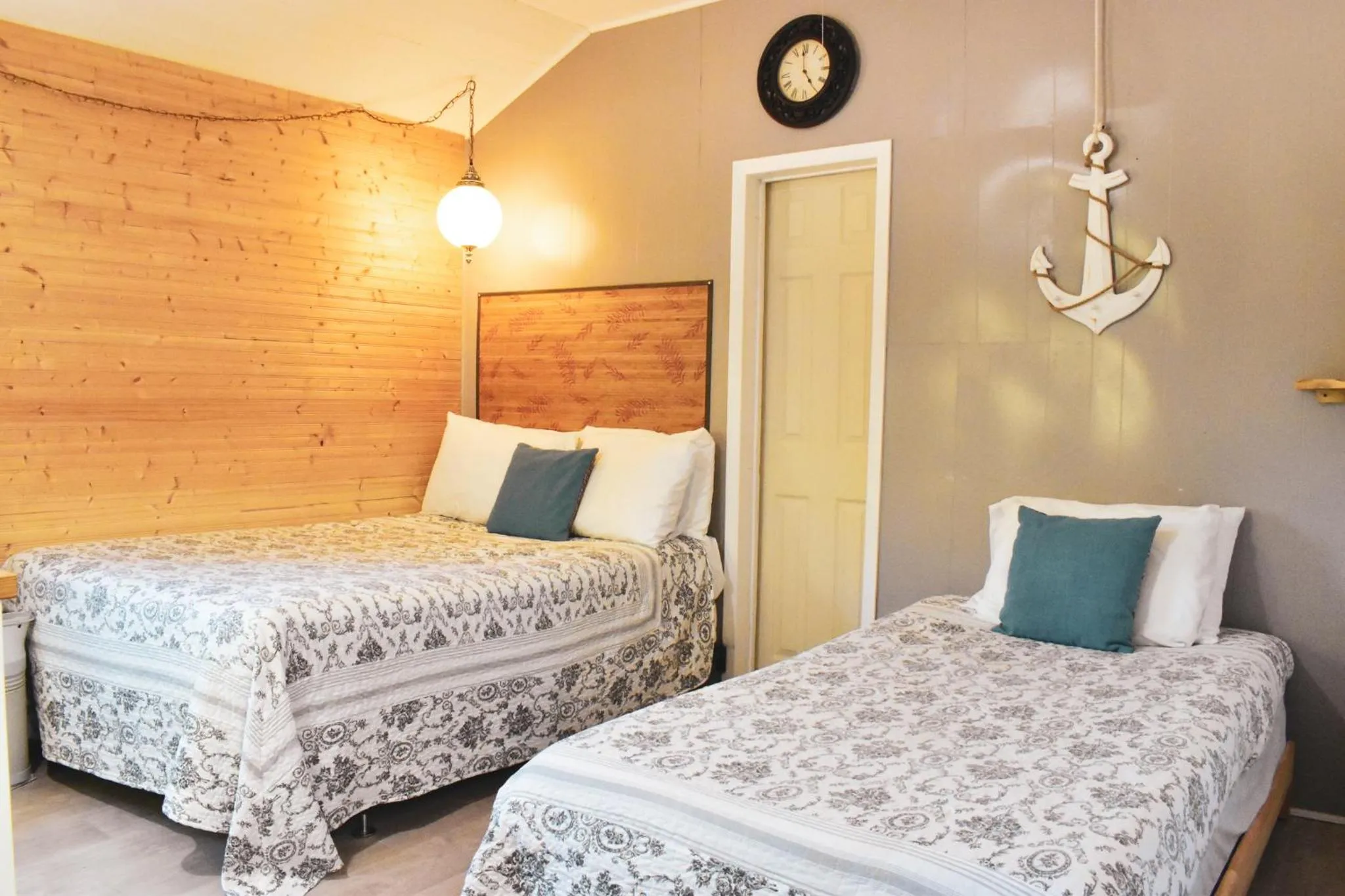 Bed in Complexe d'hébergement la Maison touristique Dugas