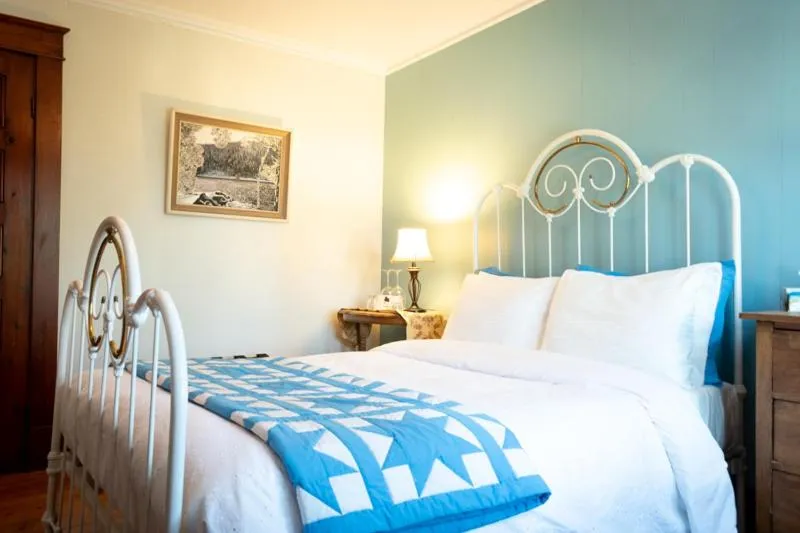 Bed in Complexe d'hébergement la Maison touristique Dugas