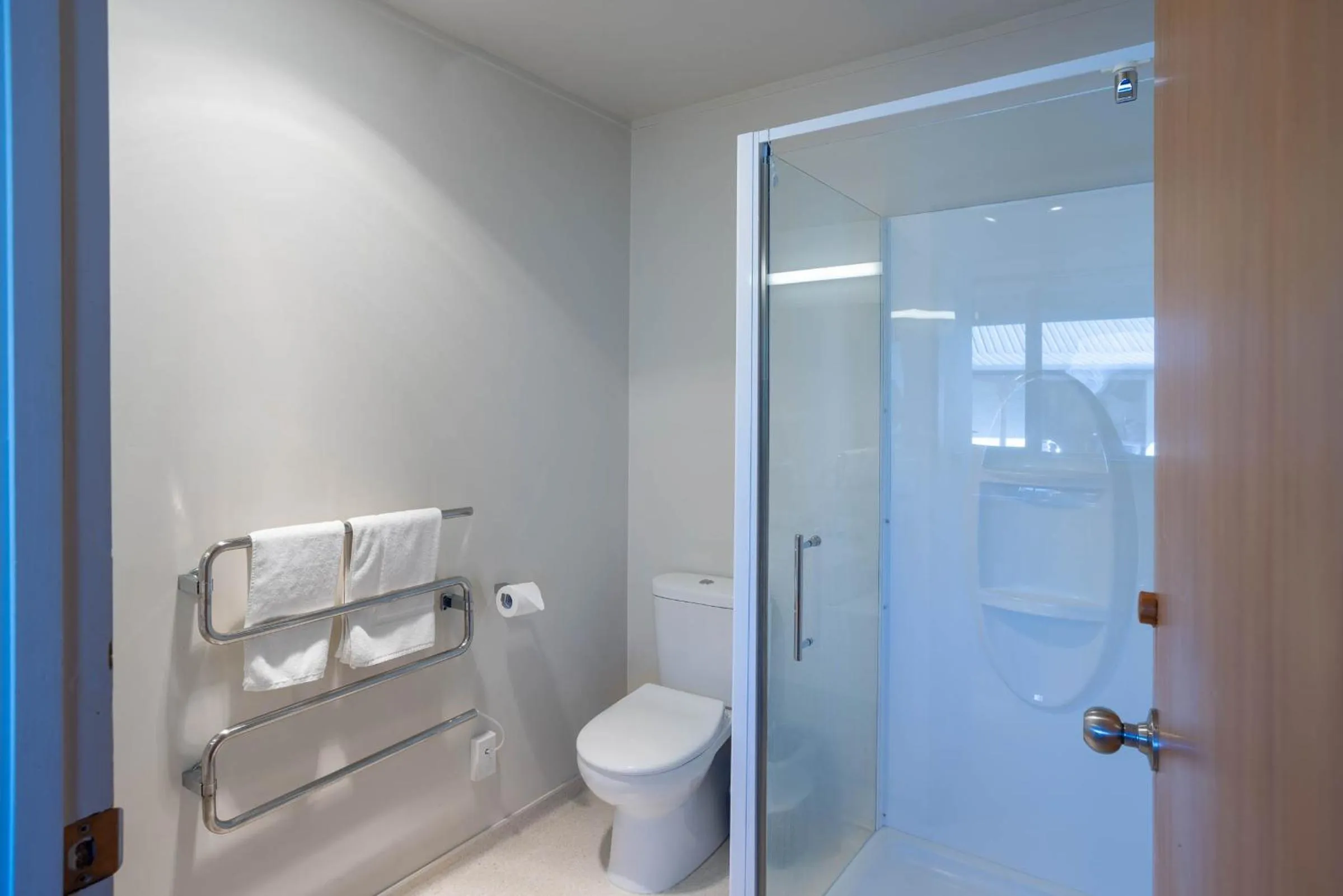 Toilet in Alpine Glacier Motel