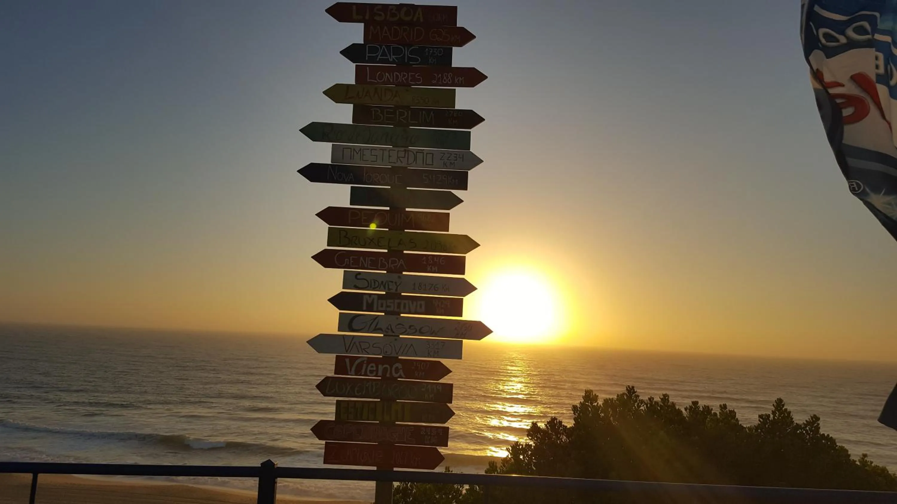 Restaurant/places to eat in Hotel Apartamento Praia Azul