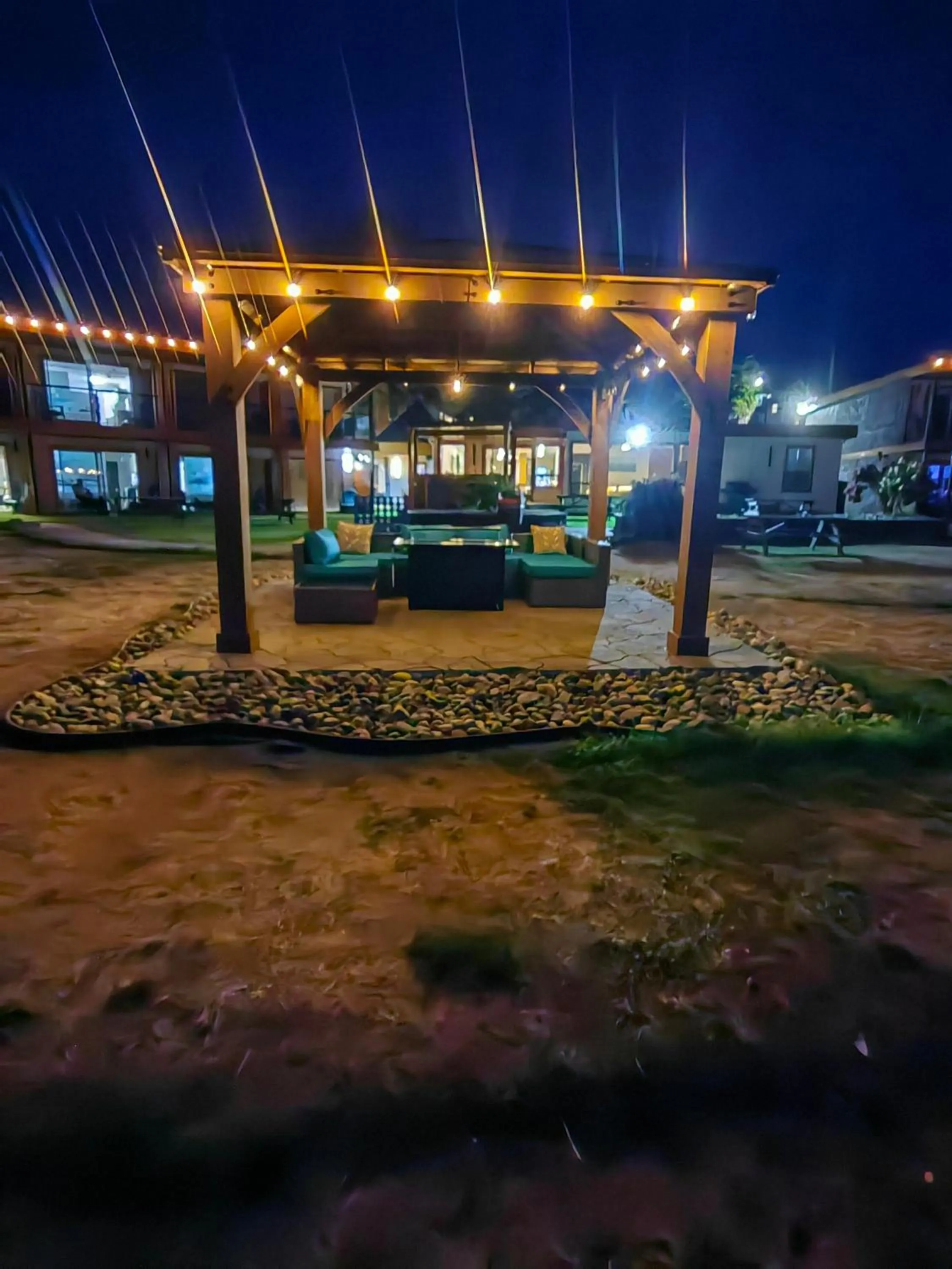 Sea Edge Beachside Hotel