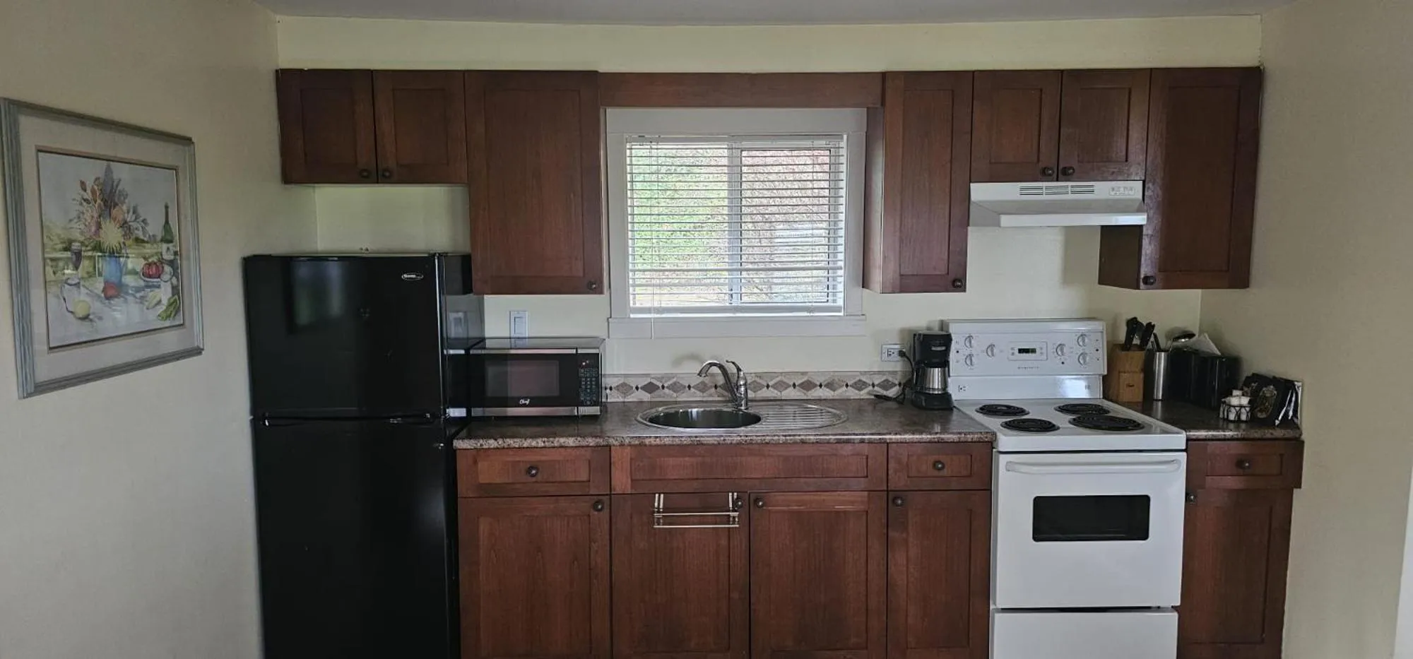 Sea Edge Beachside Hotel