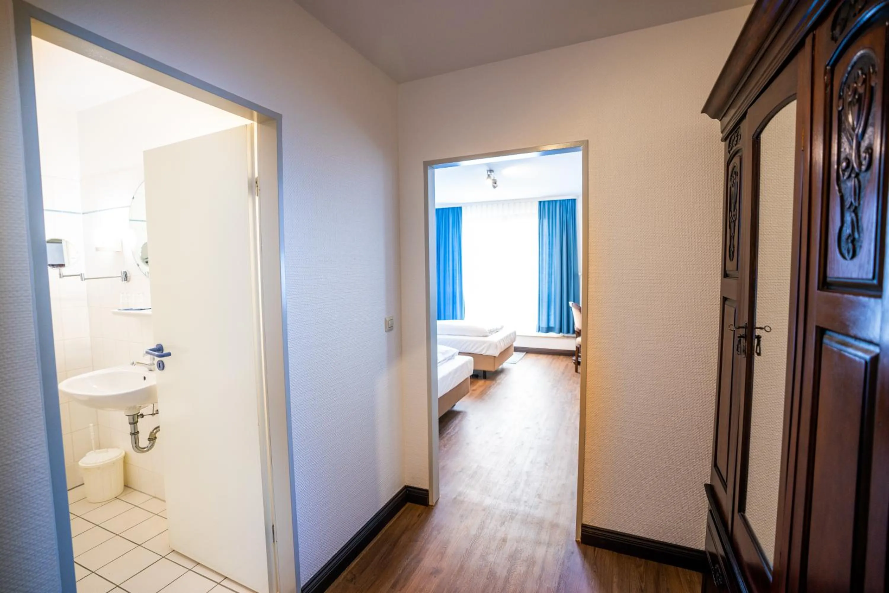 Photo of the whole room in Hotel Am Kamp