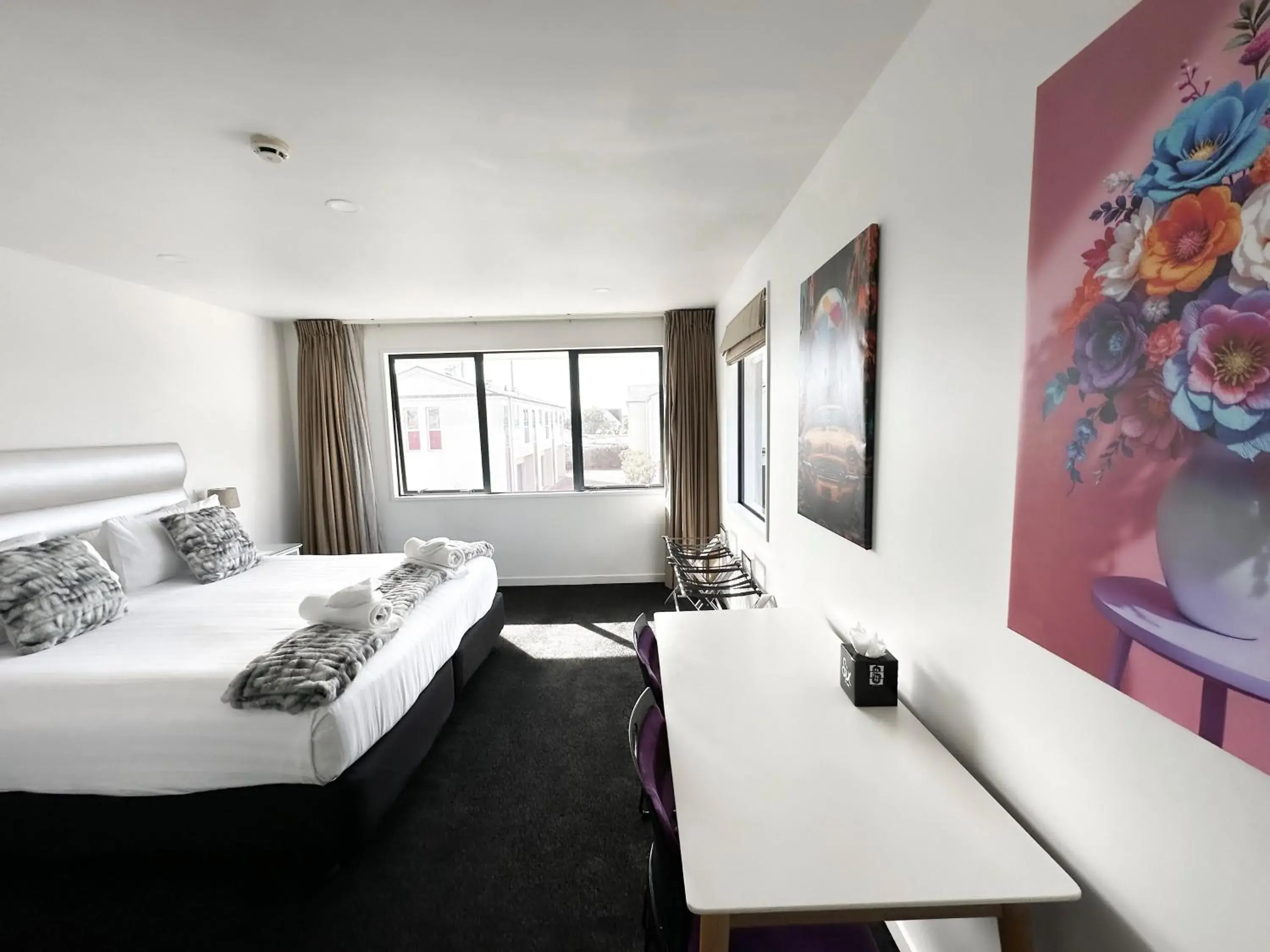 Three-Bedroom Deluxe Apartment in Delorenzo Studio Apartments Three-Bedroom Deluxe Apartment in Delorenzo Studio Apartments