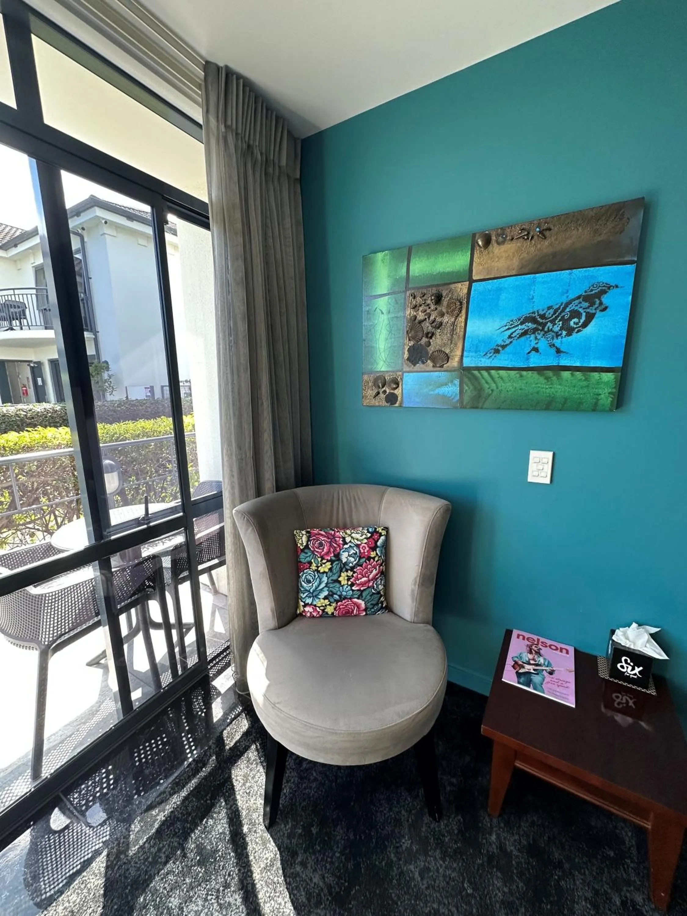 Seating area in Delorenzo Studio Apartments