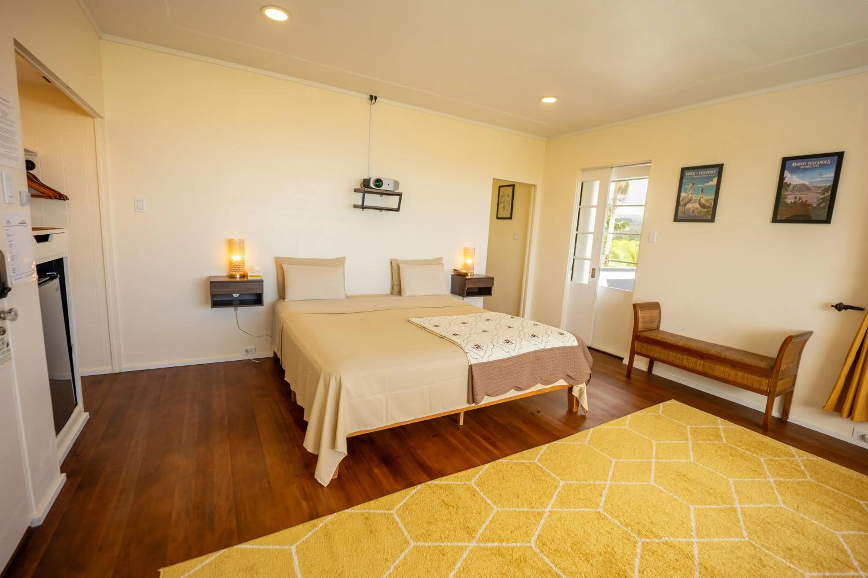 Bed in Hilltop Legacy Vacation Rental