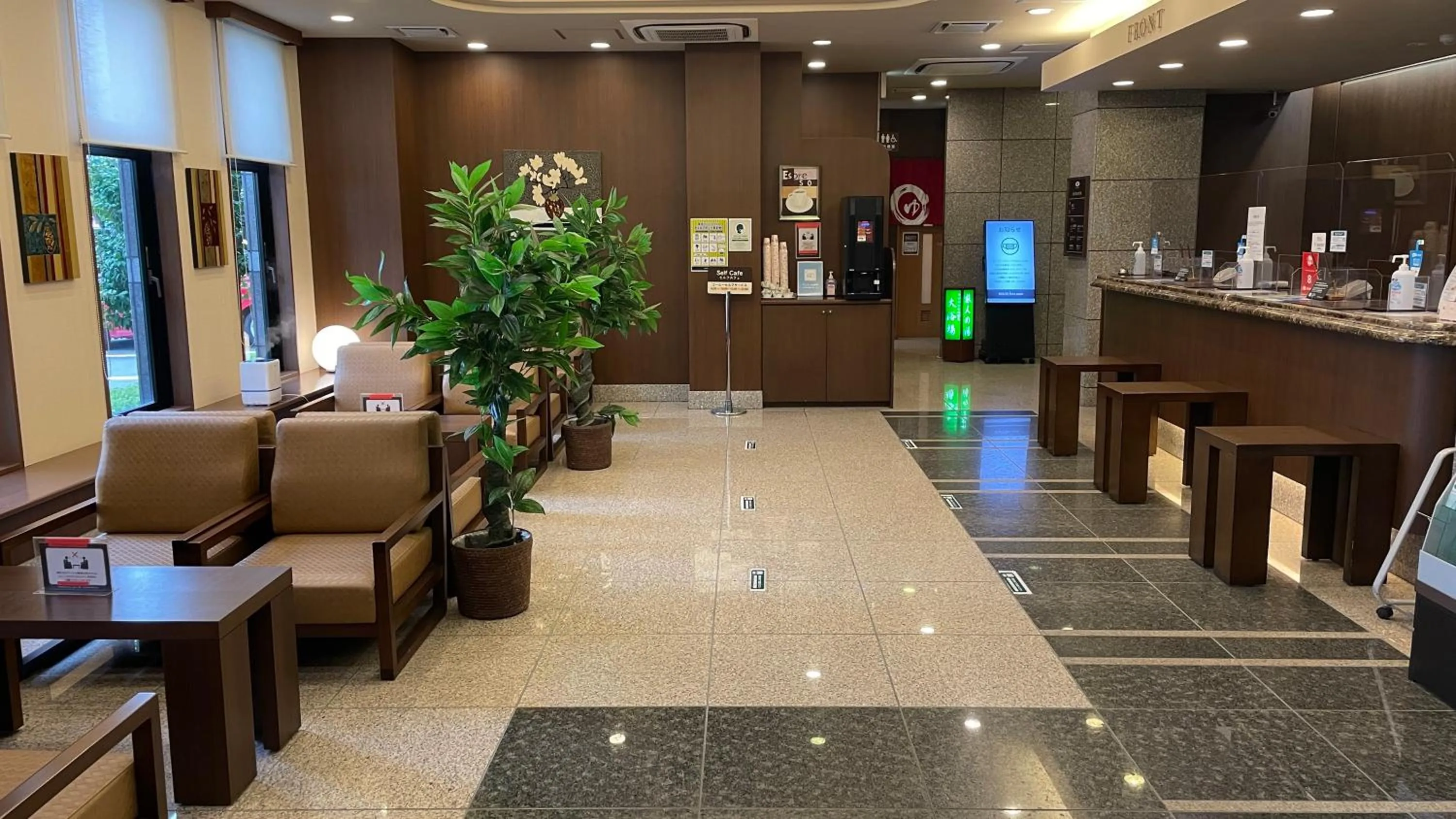 Lobby or reception in Hotel Route-Inn Iyo-Saijo