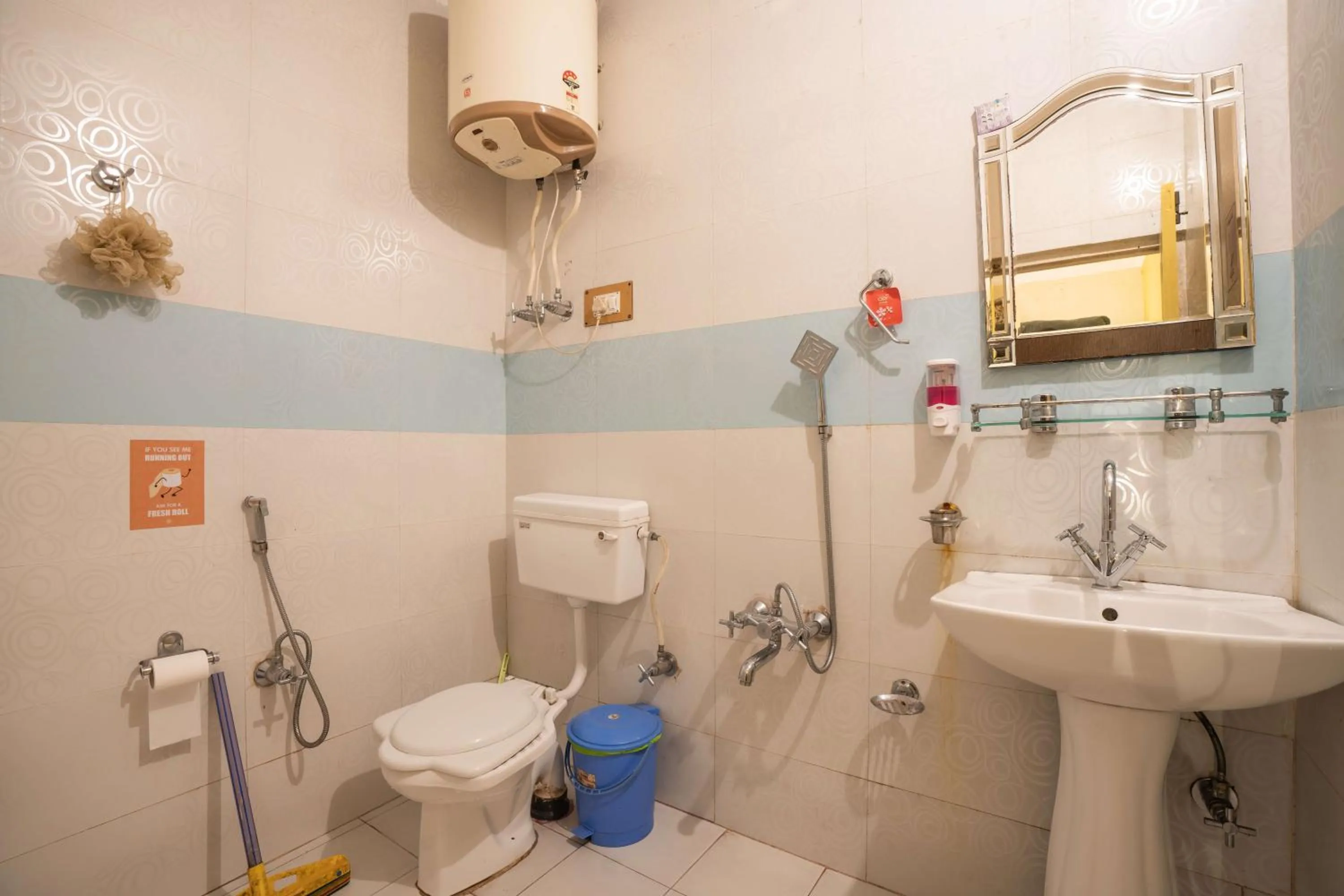 Bathroom in Zostel Srinagar