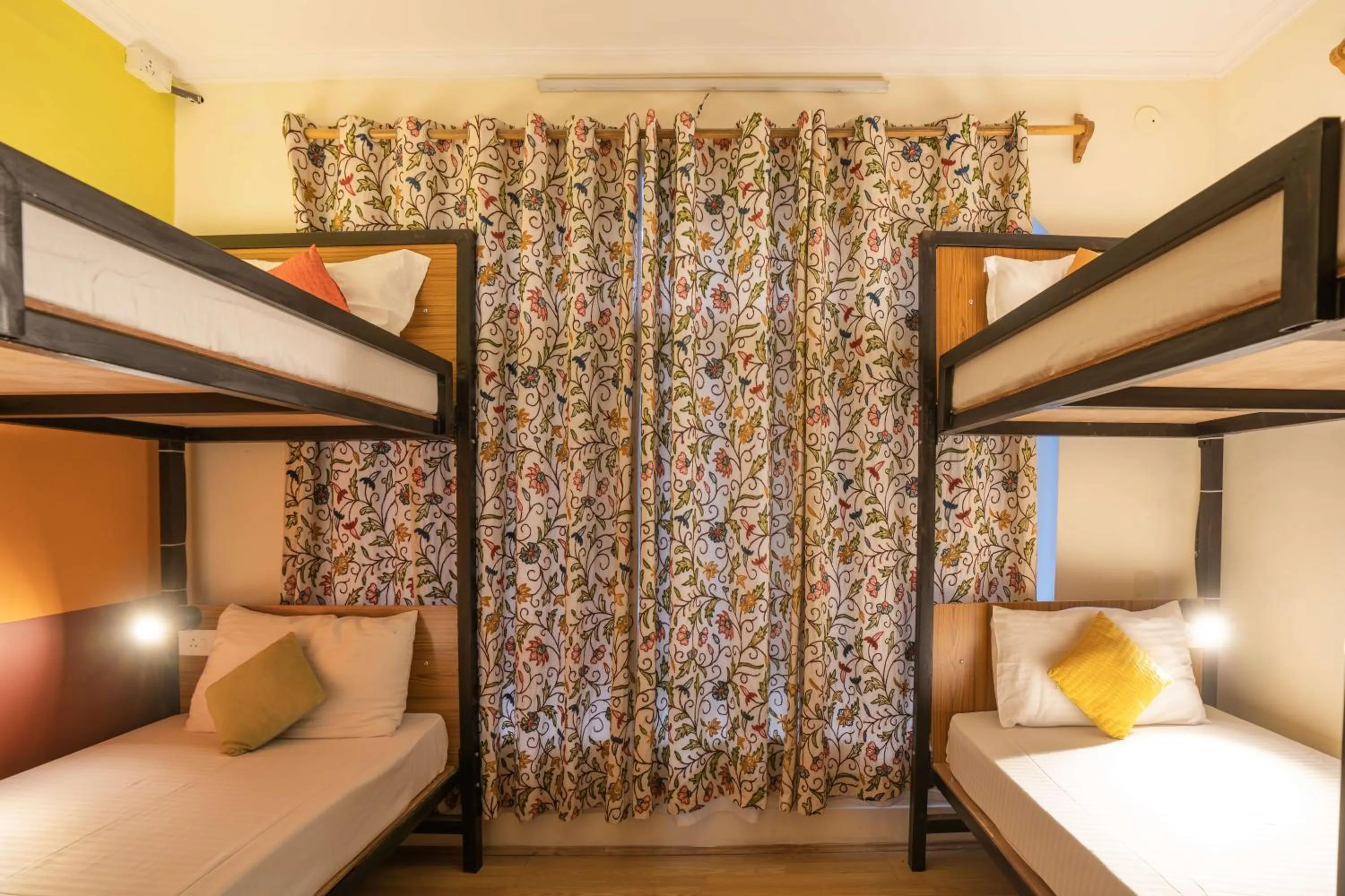 bunk bed, Bed in Zostel Srinagar
