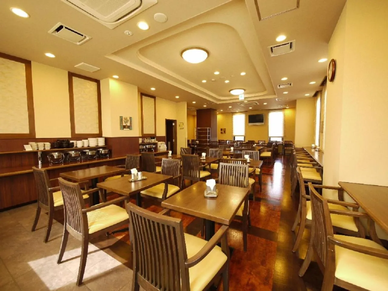 Restaurant/places to eat in Hotel Route-Inn Dai-ni Suwa Inter