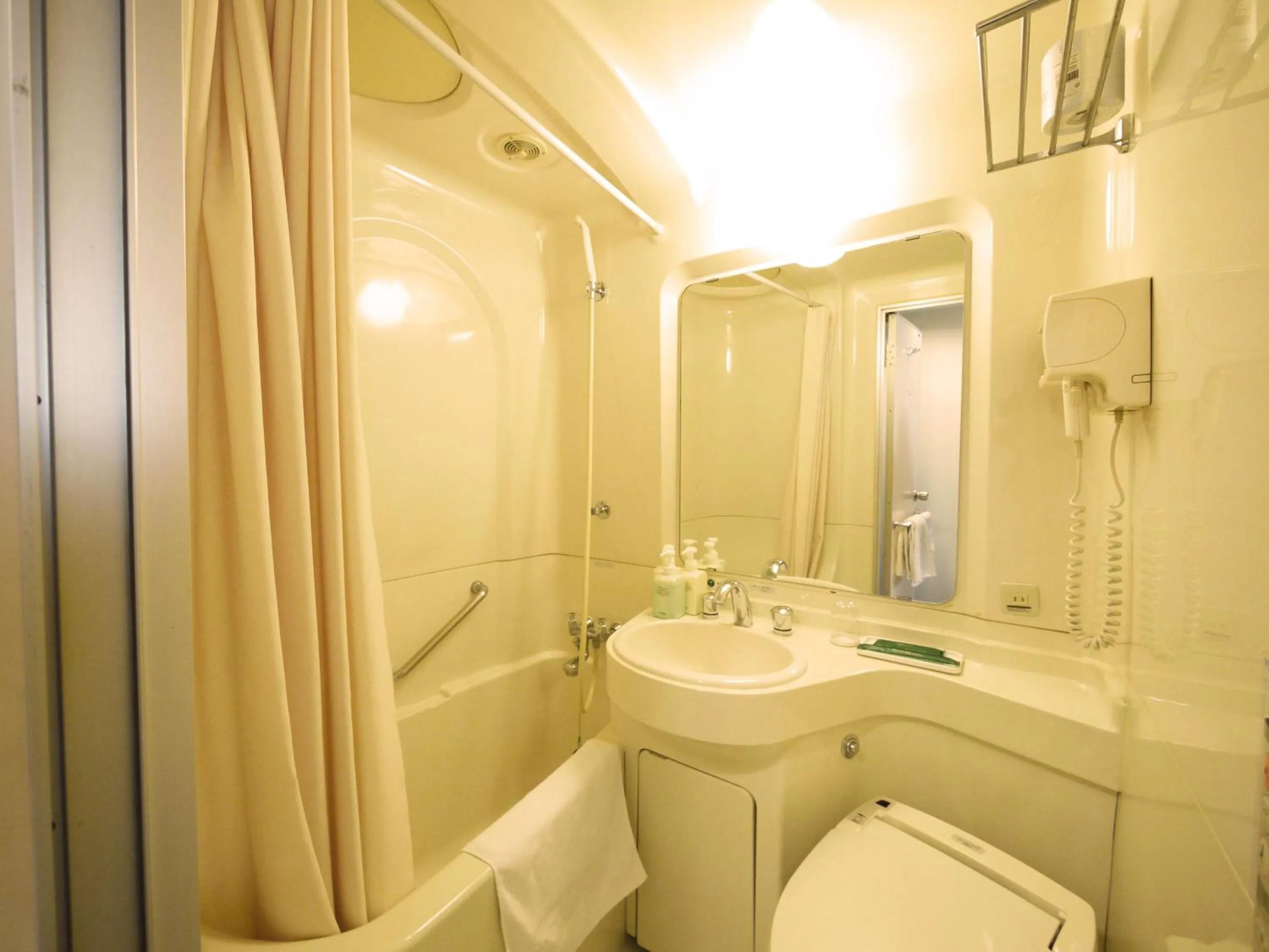 Bathroom in Hotel Route-Inn Hisai Inter