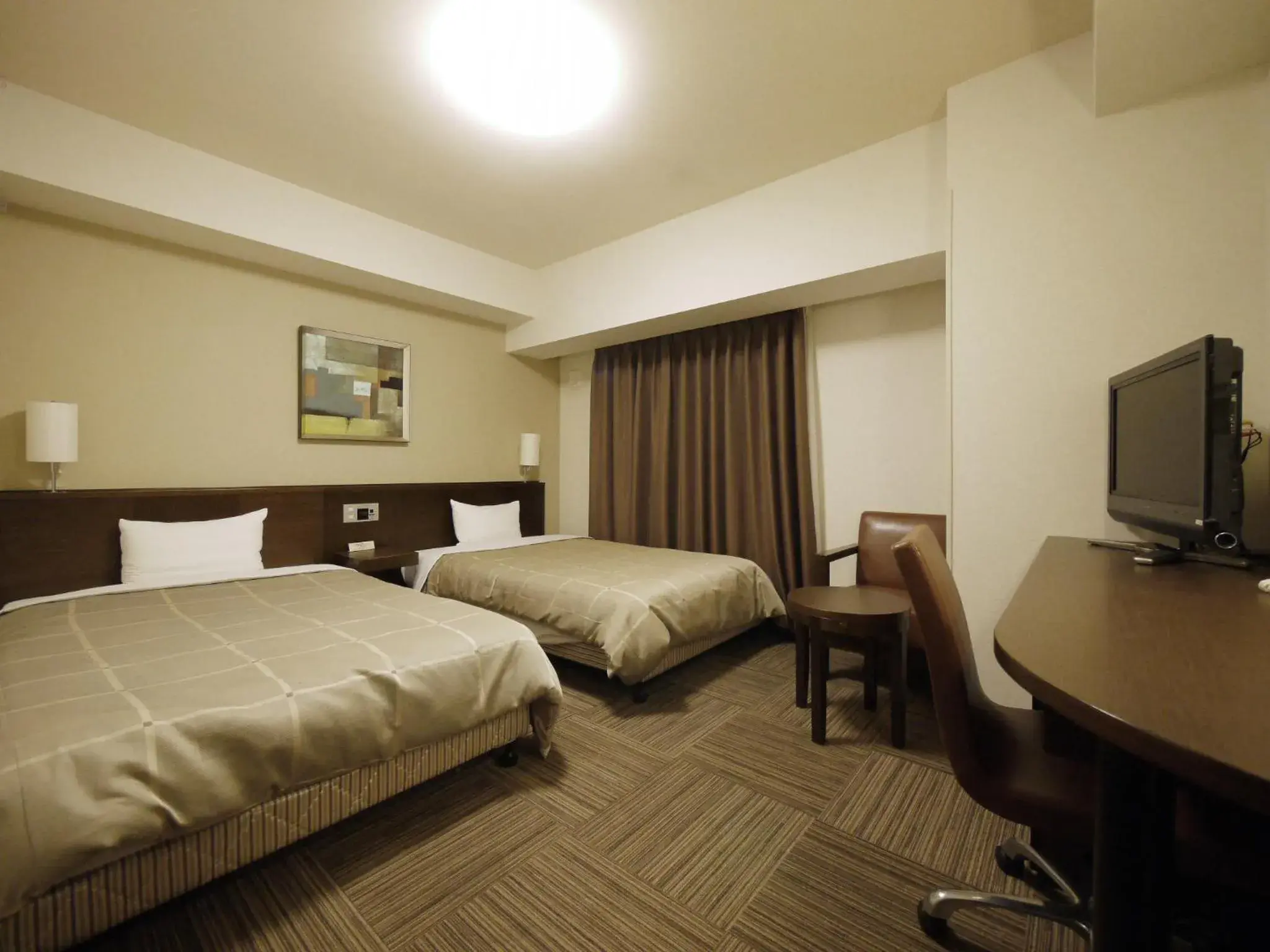 Twin Room - single occupancy - Smoking in Hotel Route-Inn Hisai Inter Twin Room - single occupancy - Smoking in Hotel Route-Inn Hisai Inter