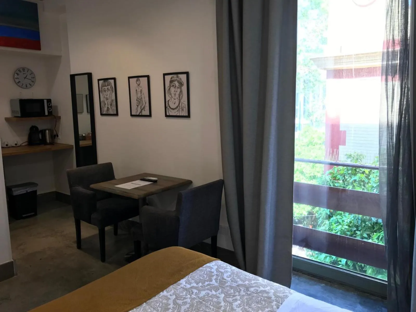 Photo of the whole room in Urban House Siurot 33