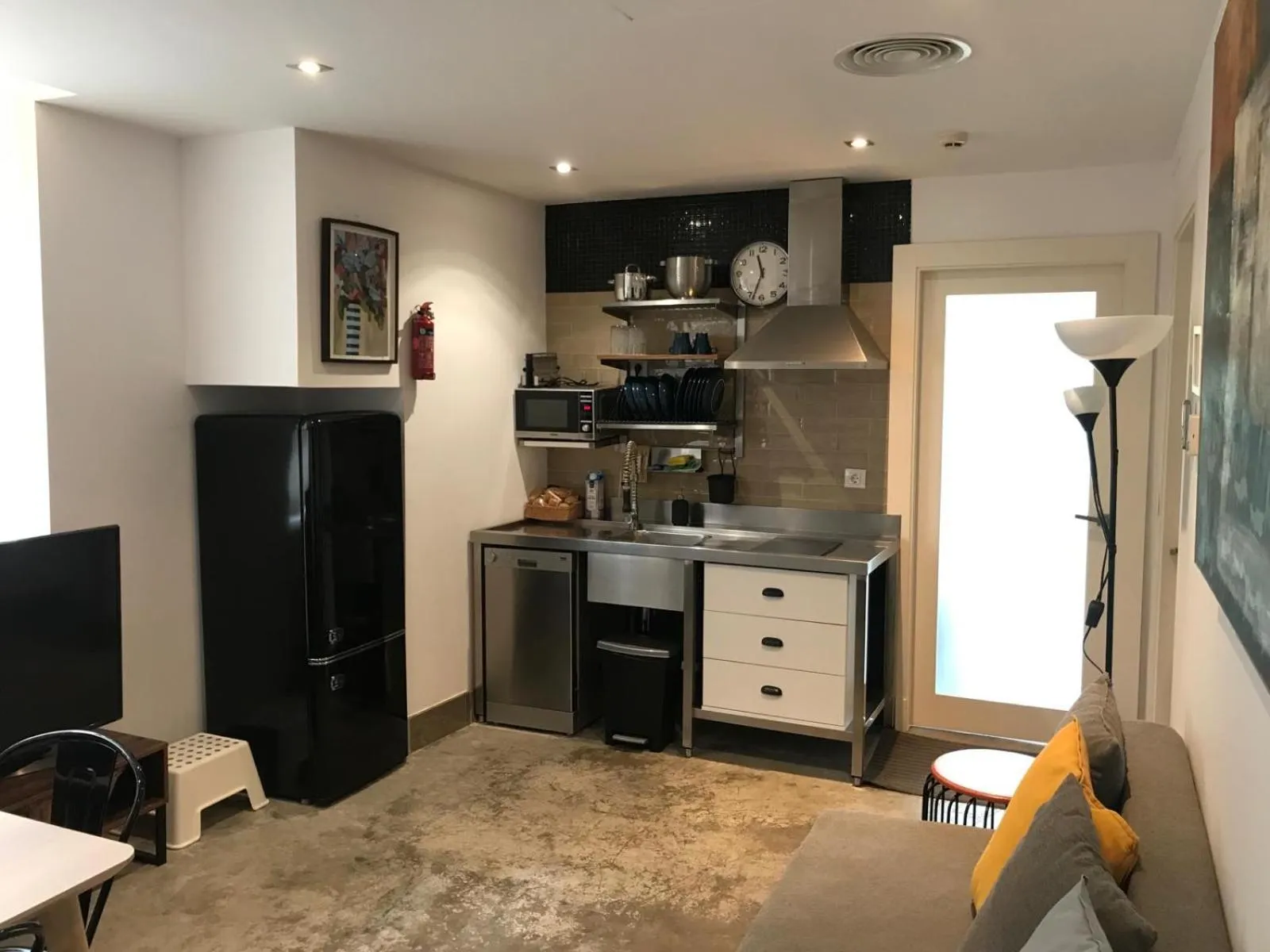 Kitchen or kitchenette in Urban House Siurot 33