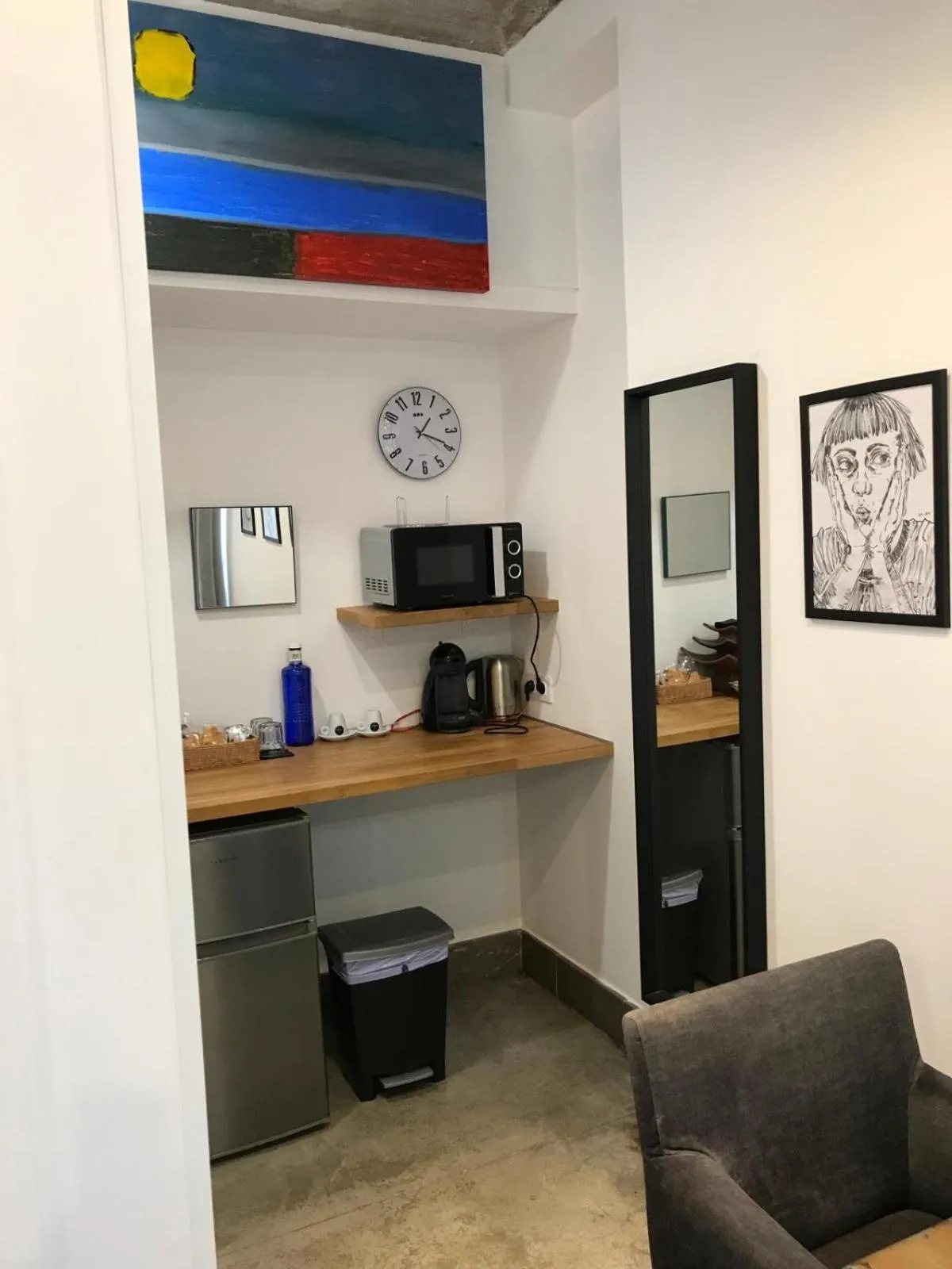 Coffee/tea facilities in Urban House Siurot 33