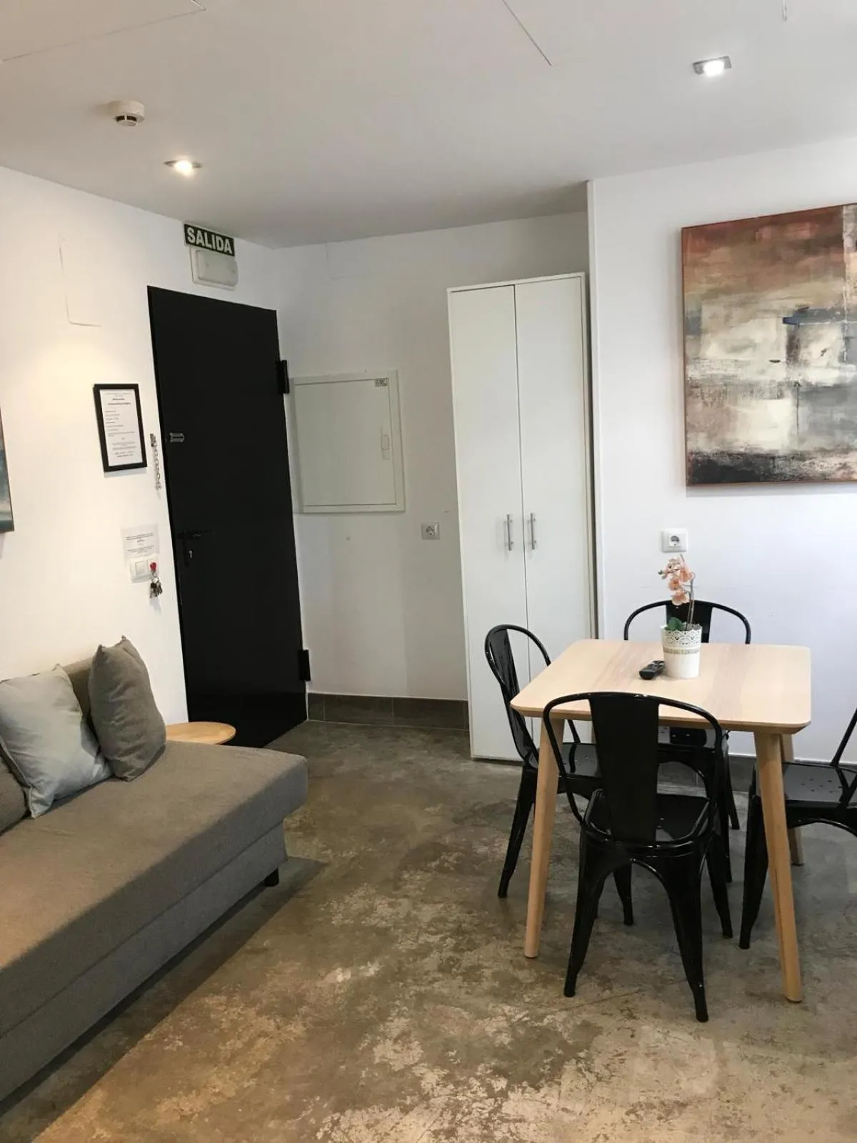 Lounge or bar in Urban House Siurot 33