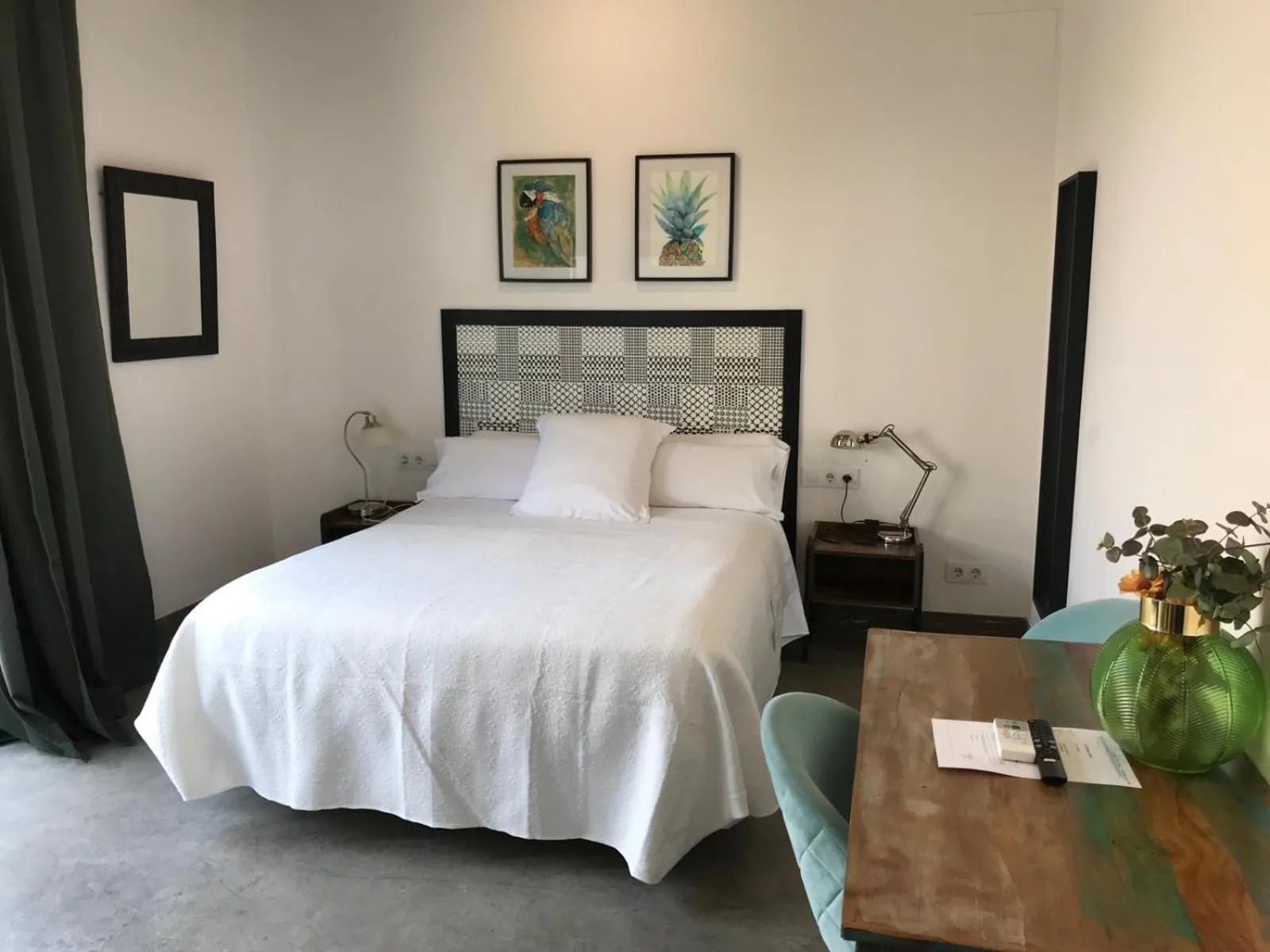 Bed in Urban House Siurot 33