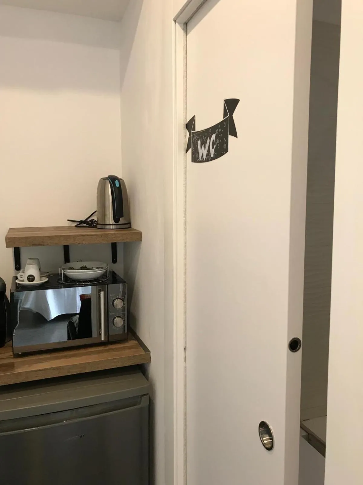 minibar in Urban House Siurot 33