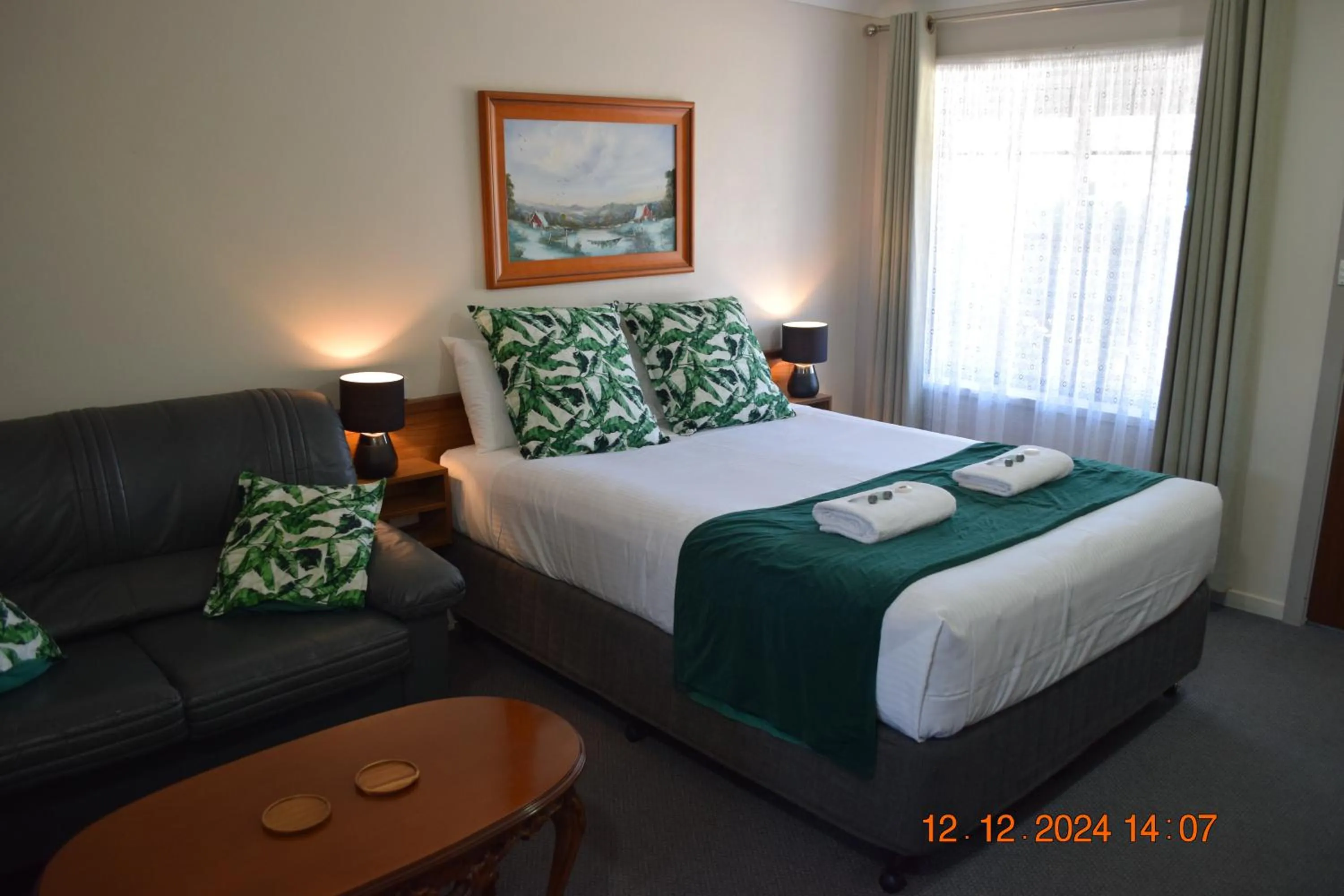 Bed in Taree Country Motel
