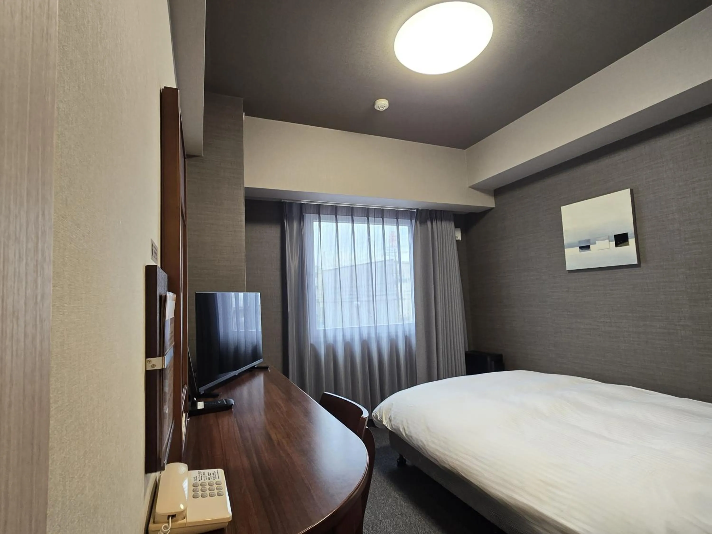 Photo of the whole room, Bed in Hotel Route-Inn Shimodate
