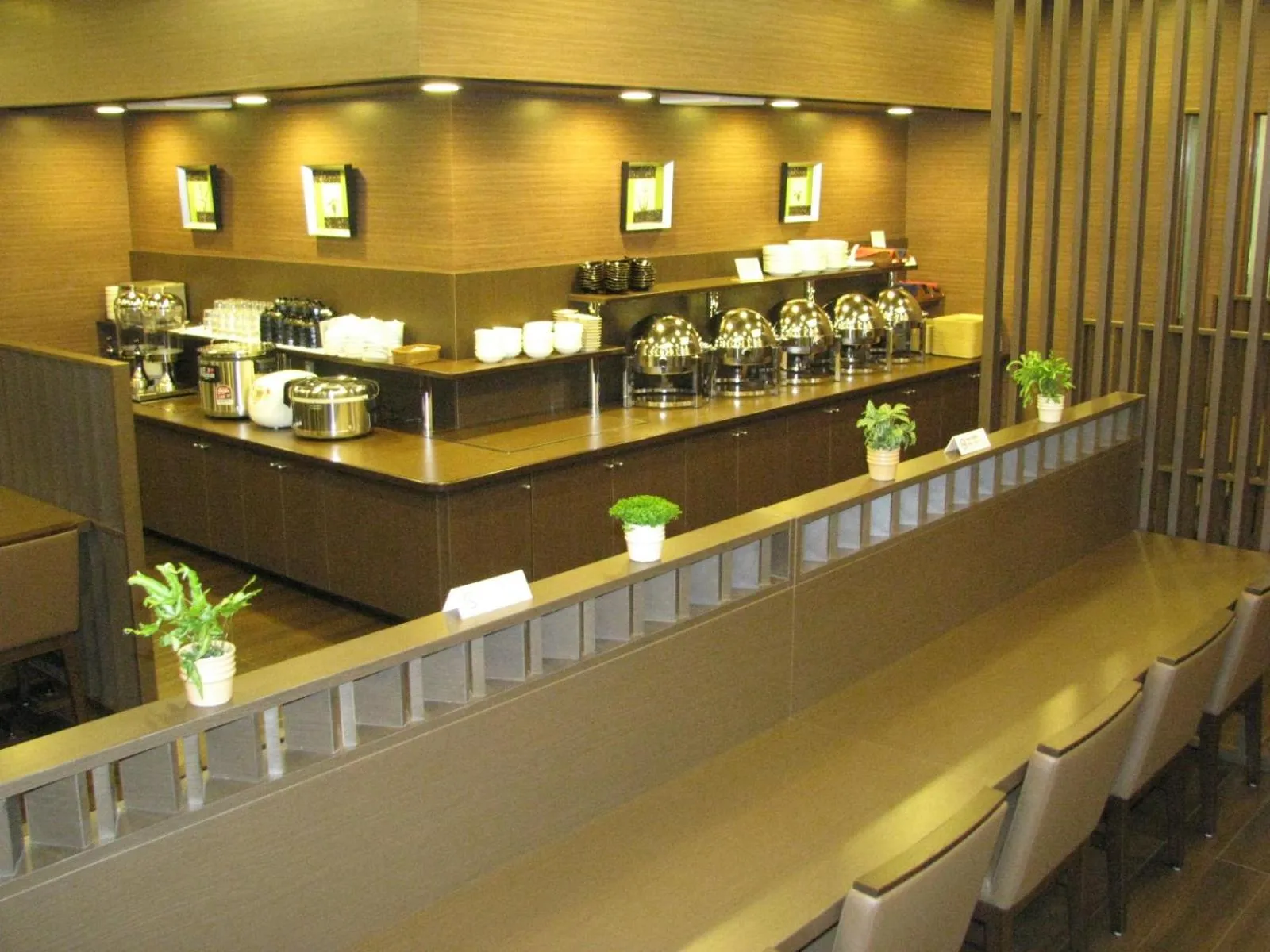 Restaurant/places to eat in Hotel Route-Inn Hanamaki