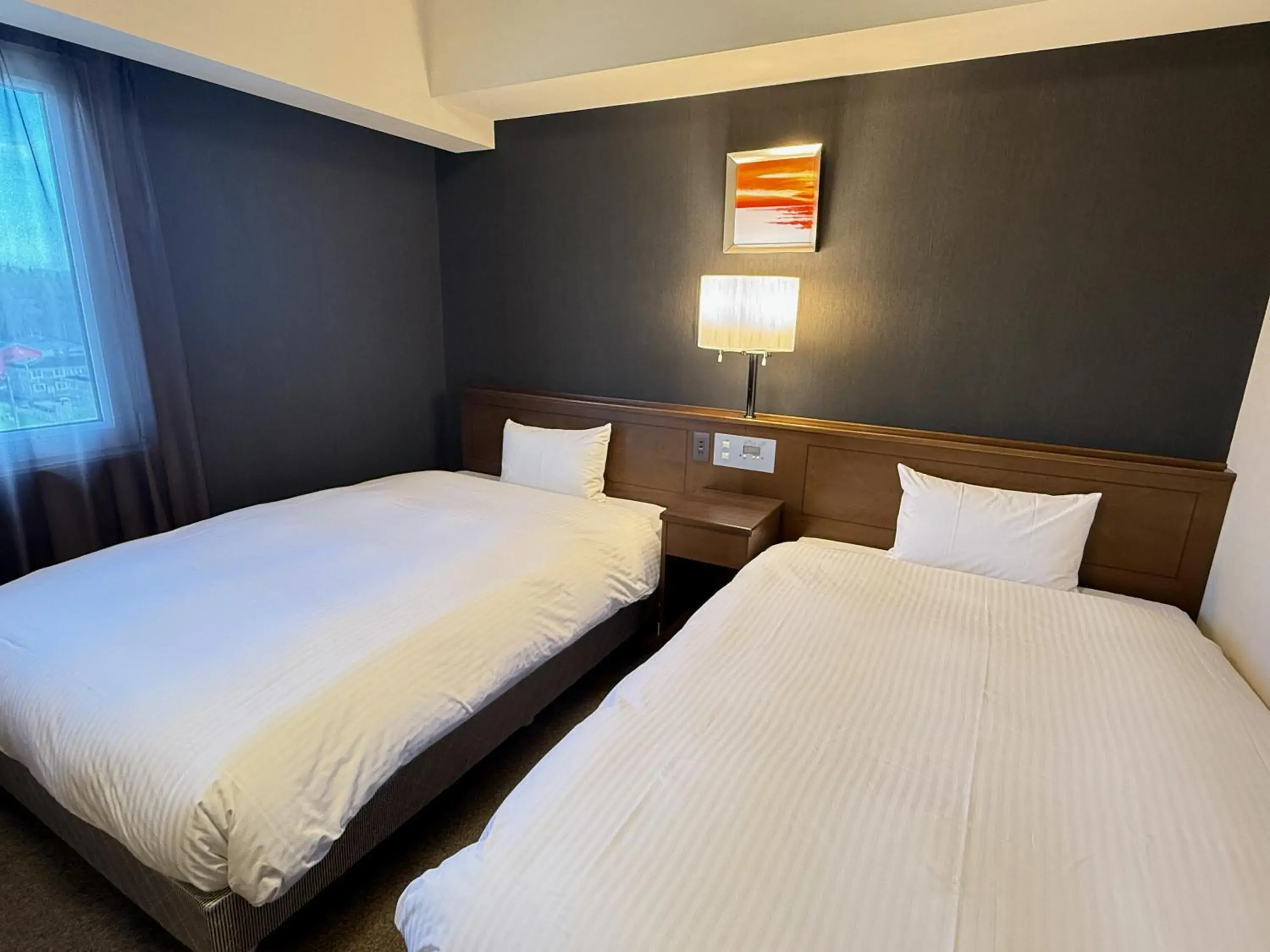 Twin Room - single occupancy - Smoking in Hotel Route-Inn Ichinoseki Inter Twin Room - single occupancy - Smoking in Hotel Route-Inn Ichinoseki Inter