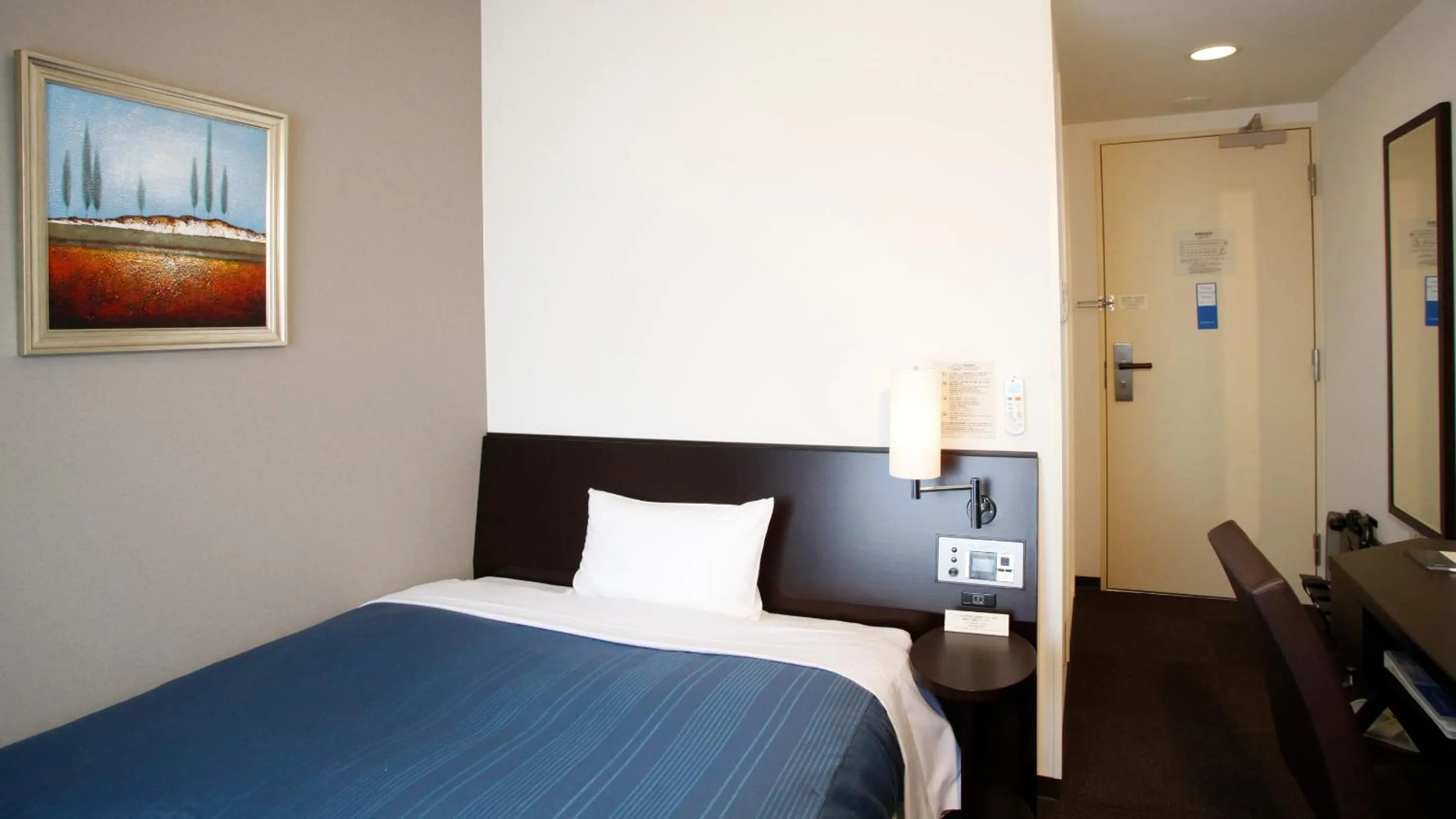 Bedroom, Bed in Hotel Route-Inn Ishinomaki Kanan Inter
