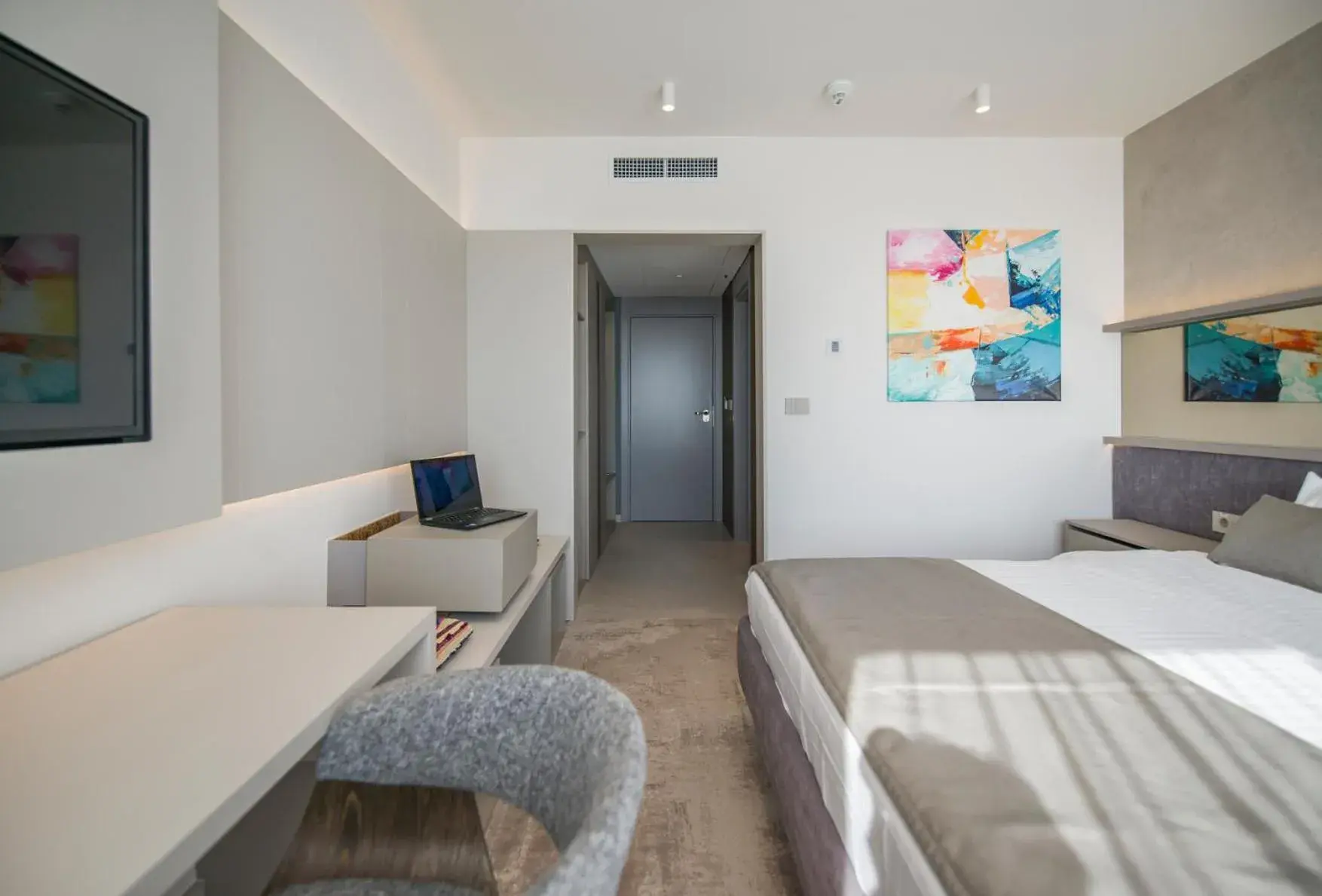 Superior Double Room in Hotel Continental Superior Double Room in Hotel Continental