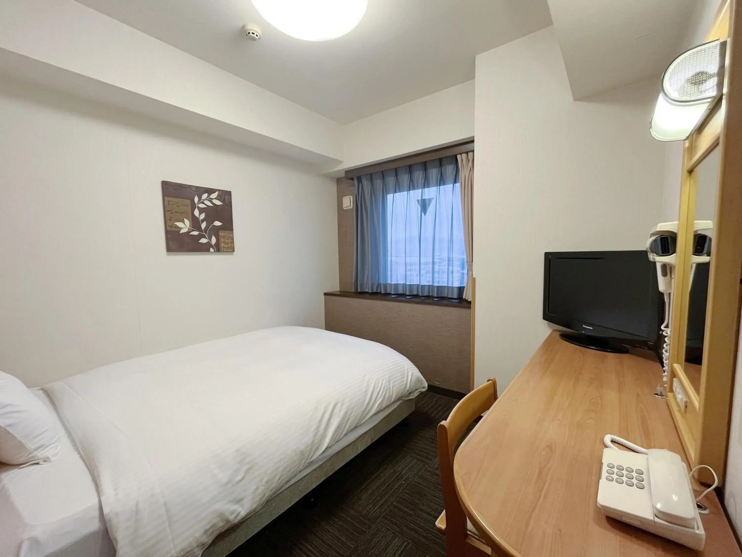 Single Room - single occupancy - Non-Smoking in Hotel Route-Inn Yamagata Ekimae Single Room - single occupancy - Non-Smoking in Hotel Route-Inn Yamagata Ekimae