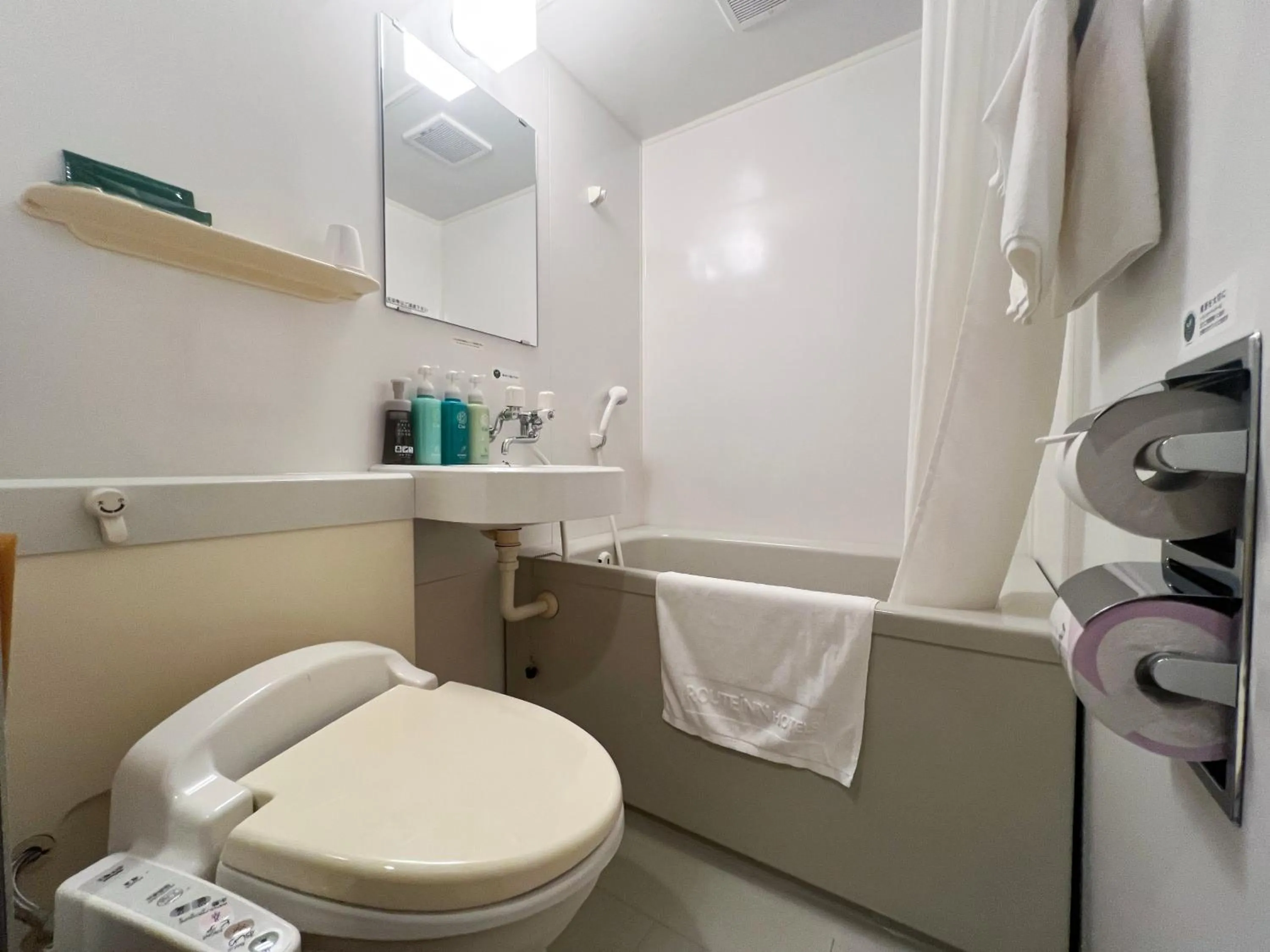 Bathroom in Hotel Route-Inn Tsuruoka Inter