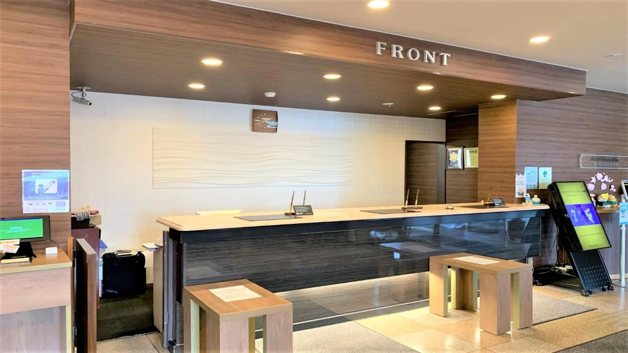 Lobby or reception in Hotel Route-Inn Tsuruoka Inter