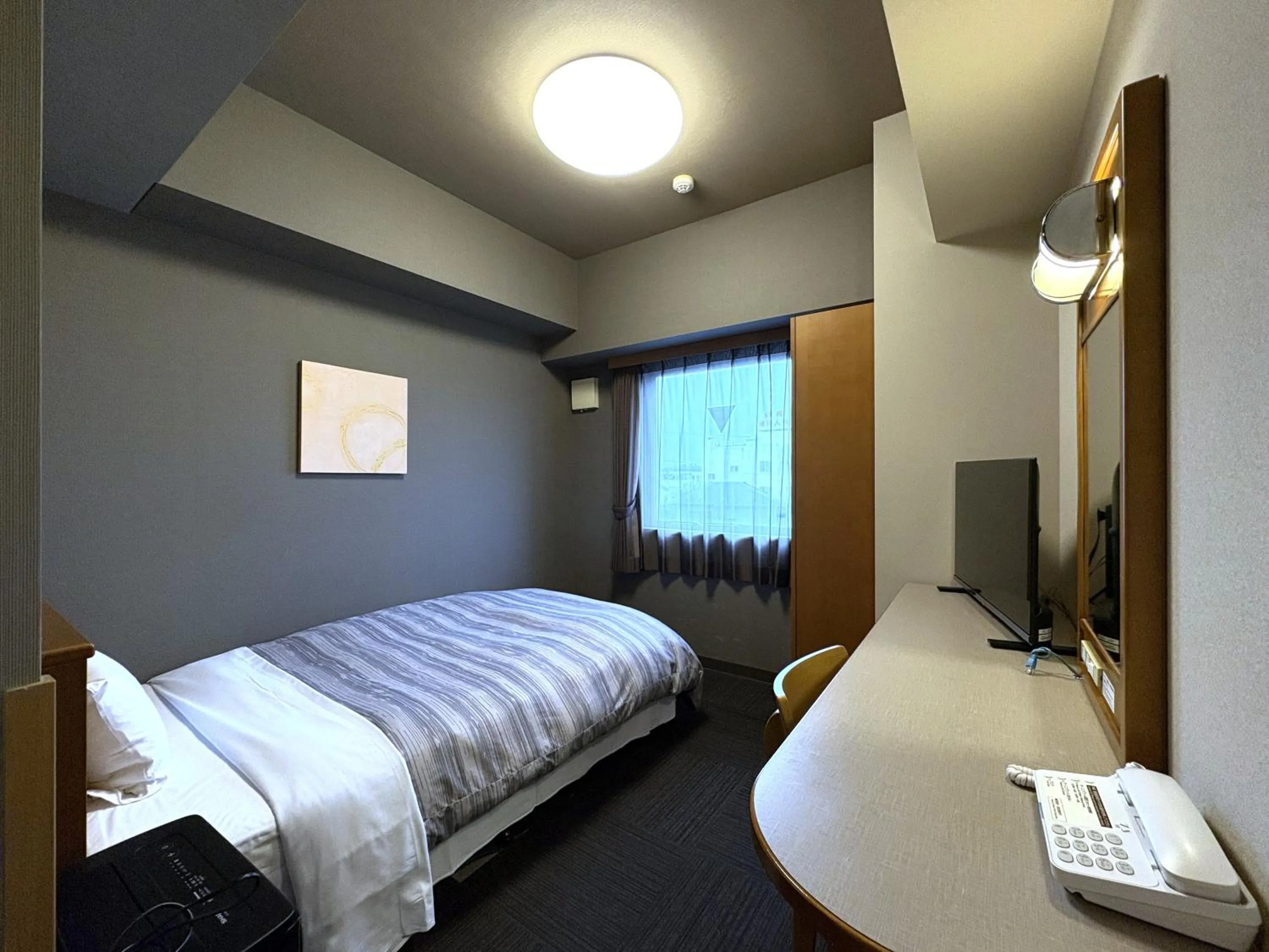 Photo of the whole room, Bed in Hotel Route-Inn Honjo Ekiminami