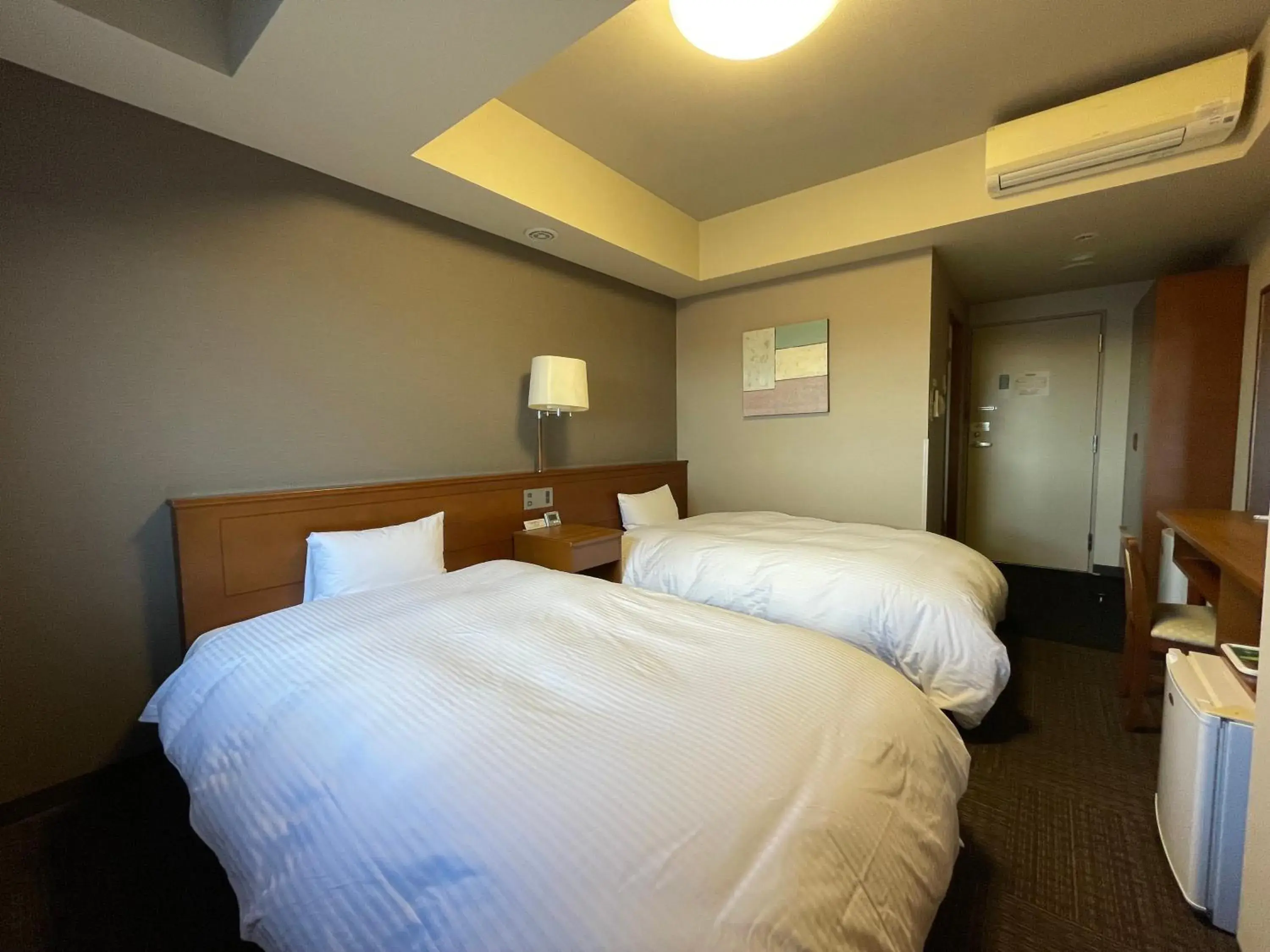Twin Room - single occupancy - Smoking in Hotel Route-Inn Misawa Twin Room - single occupancy - Smoking in Hotel Route-Inn Misawa