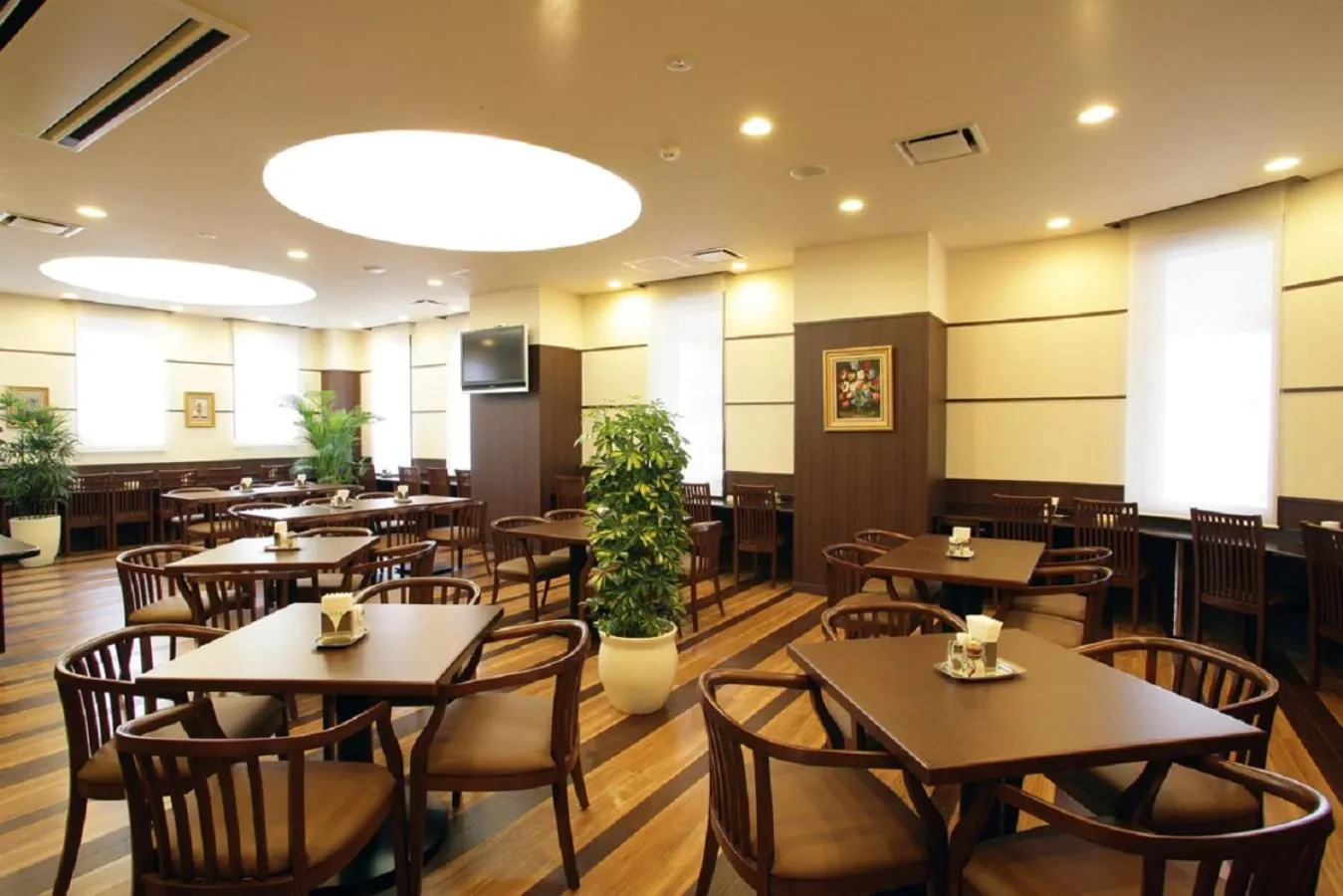 Restaurant/places to eat in Hotel Route-Inn Kanda Ekimae