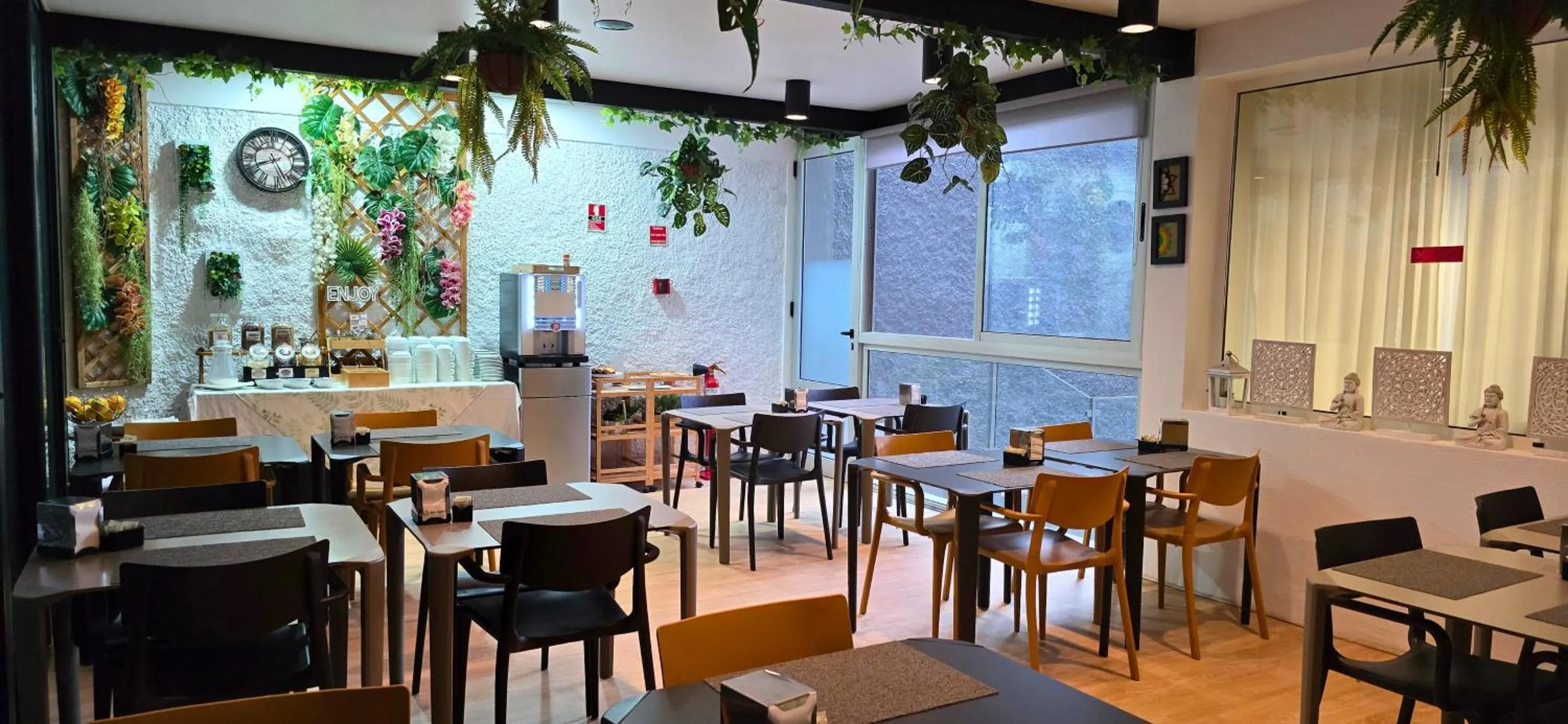 Breakfast in Apartamentos Turisticos Paraiso